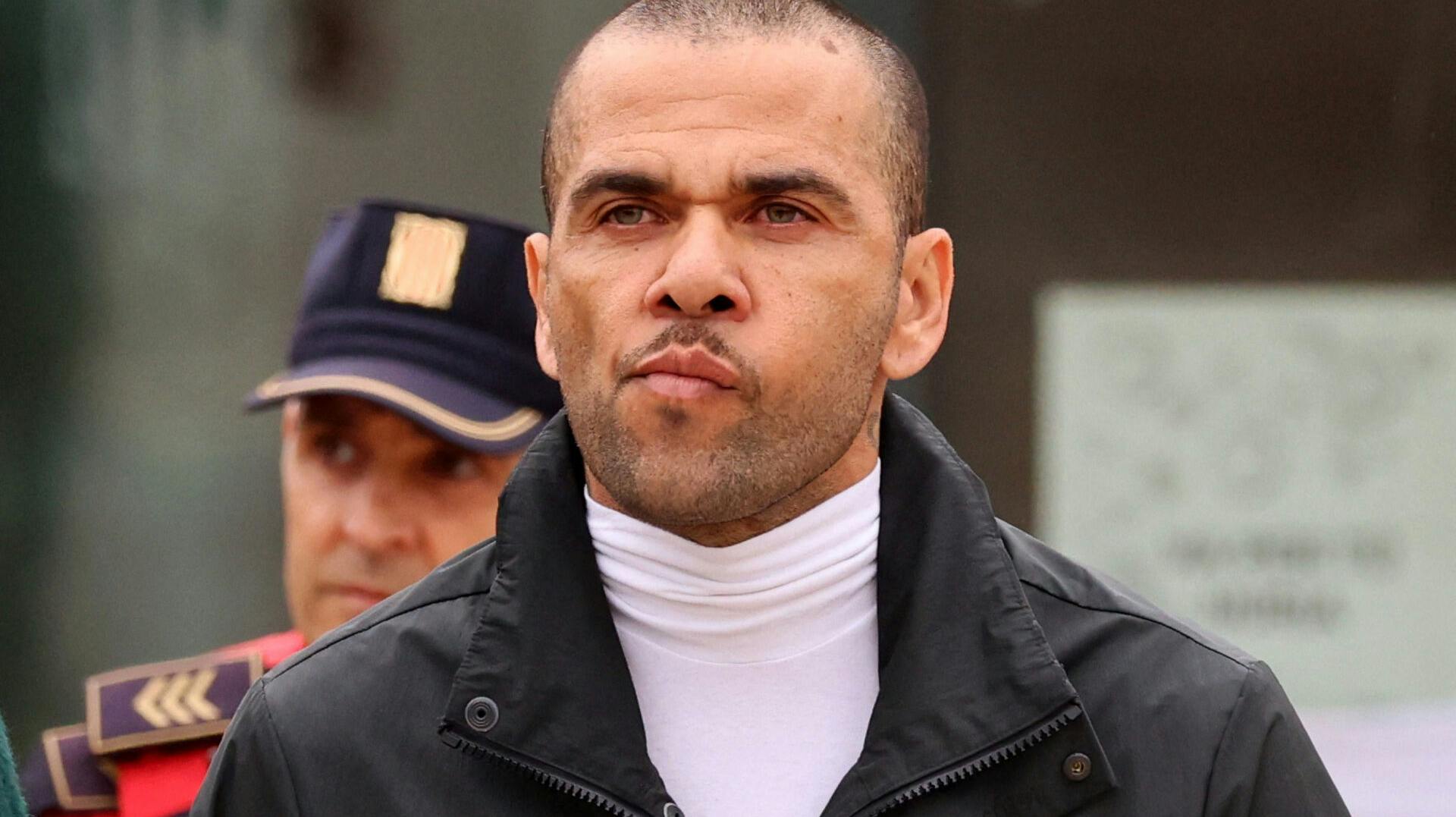 Dani Alves er blevet prøveløsladt.