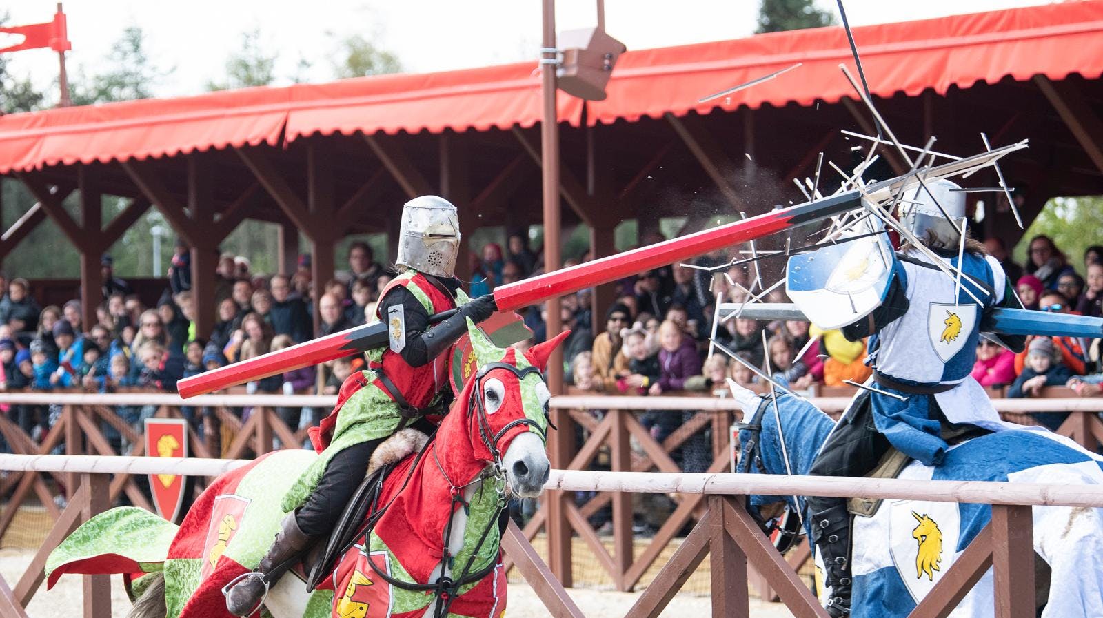 Der er knald på i Legoland - nu ogås med priserne.