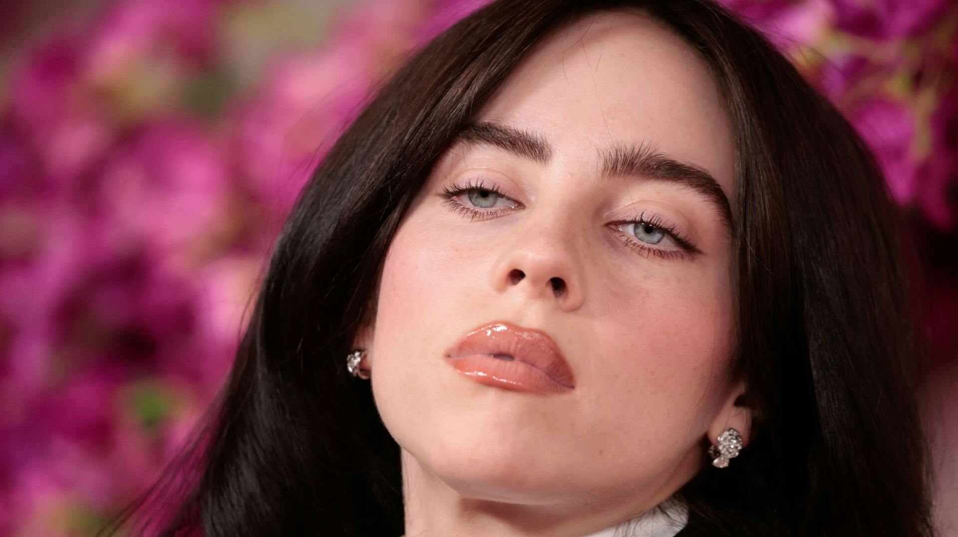 Billie Eilish er ikke helt tilfreds med sine kollegaer.