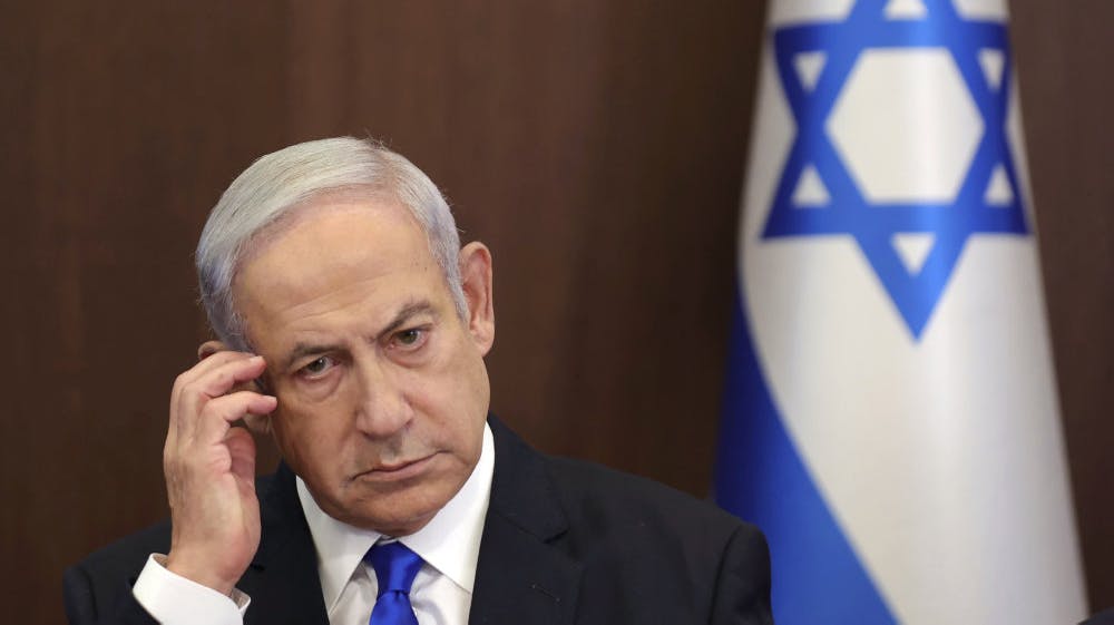 Netanyahus brok blev opdaget af læger under et rutinetjek lørdag. Herefter blev det besluttet, at han skulle opereres, når hans opgaver var afsluttet søndag. (Arkivfoto). -