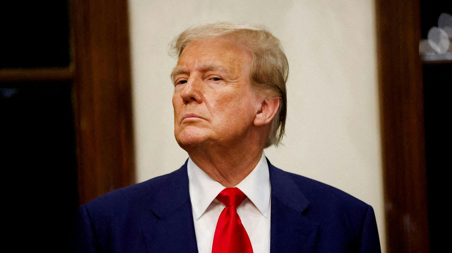 Donald Trump ville også lege med på den 1. april. Her meldte han ud, at han droppede sin genvalgskampagne som USA's kommende præsident.
