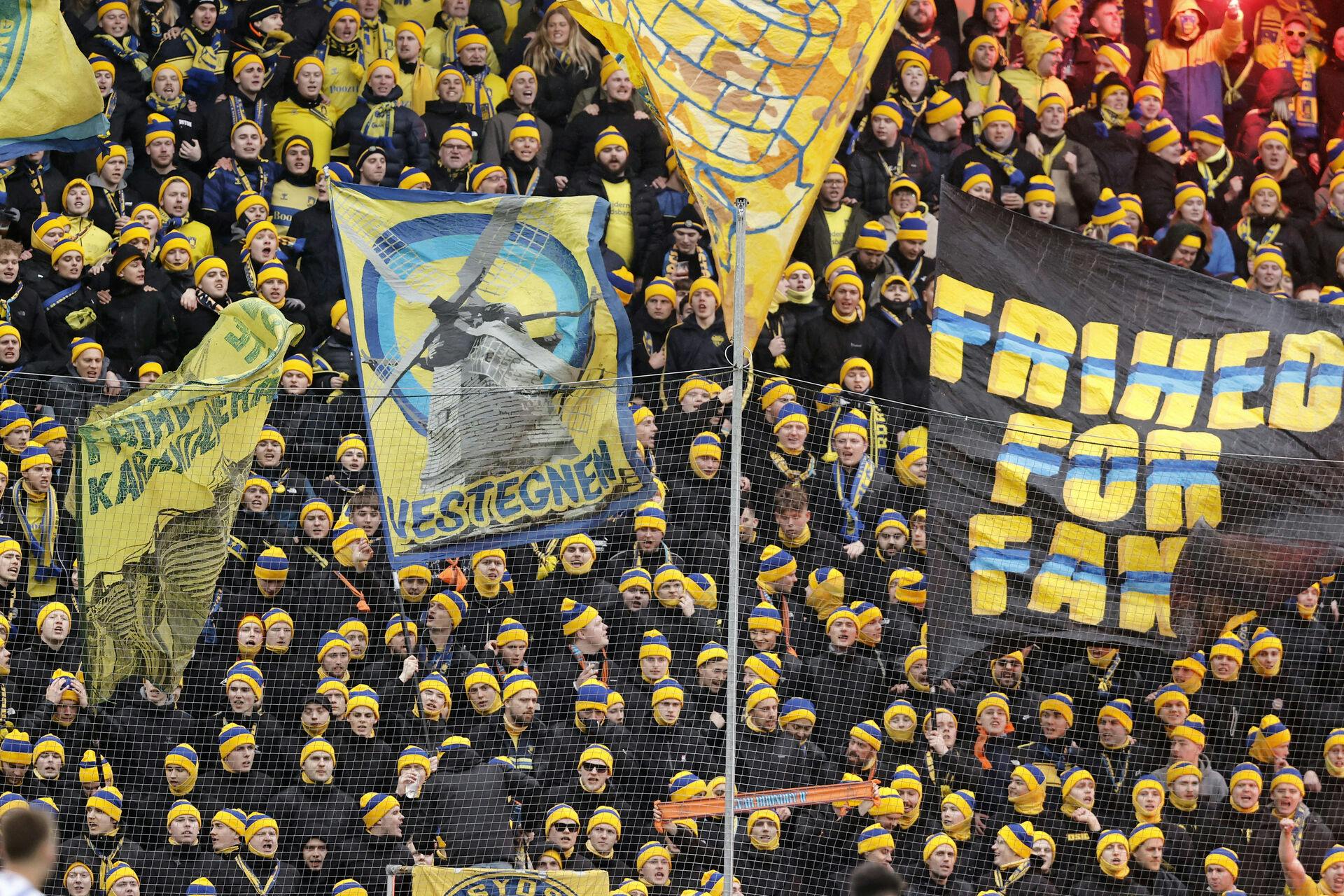 Brøndby-fans under kampen mod OB i februar.