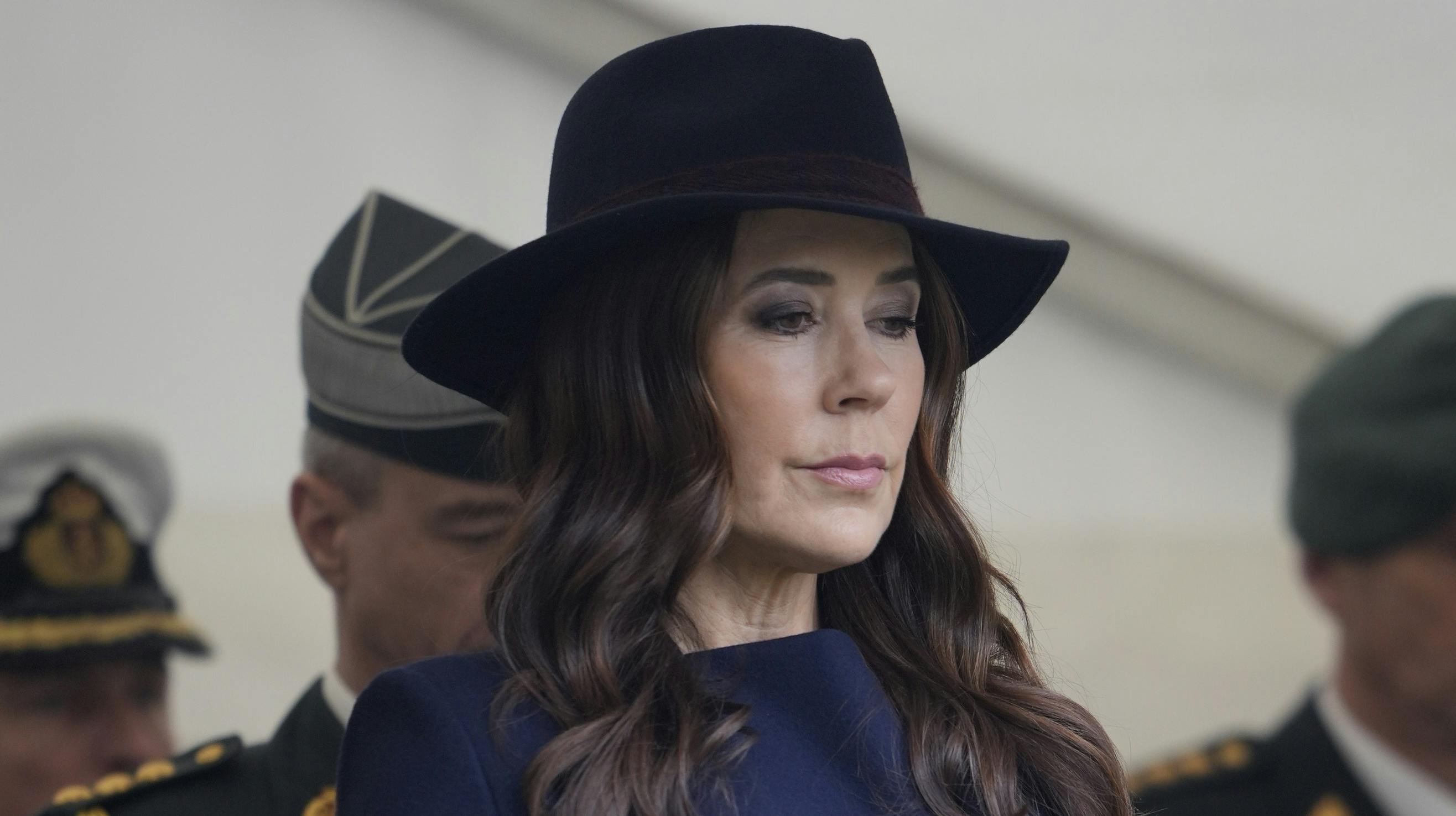 Dronning Marys påskeferie er slut, og onsdag deltog hun derfor i markeringen af 75-året for Hjemmeværnets oprettelse. Det skete ved Frihedsmuseet i København.