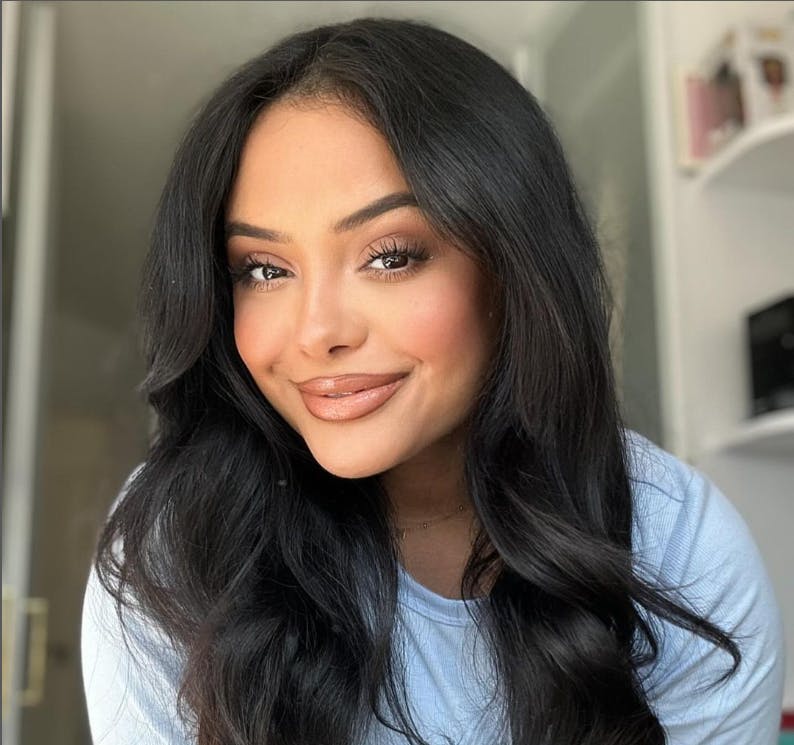 Afshan Noor Azad-Kazi er 36 år i dag.