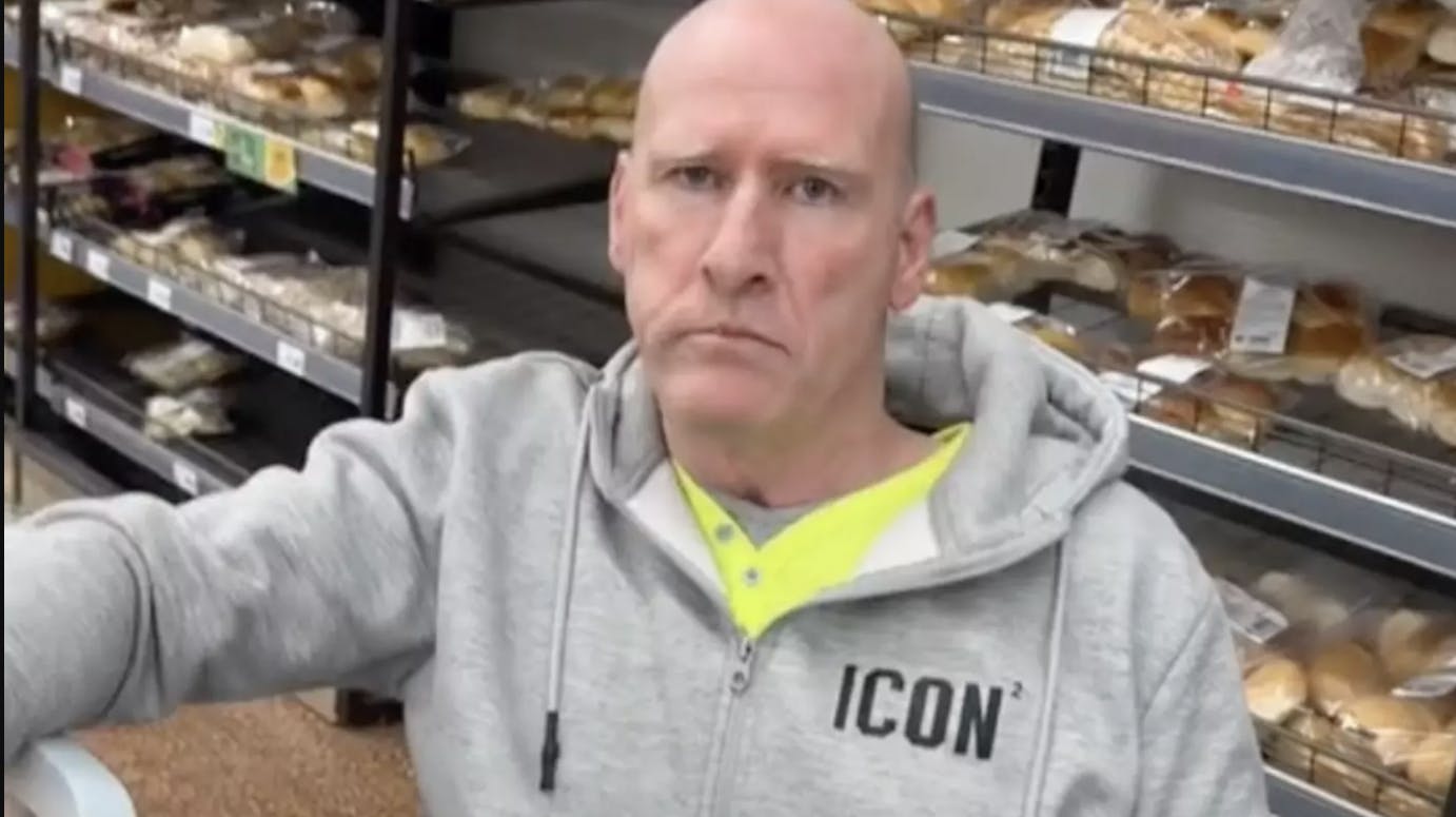 Mark elsker ost! Faktisk så meget, at han spiser hele seks kilo om ugen. 