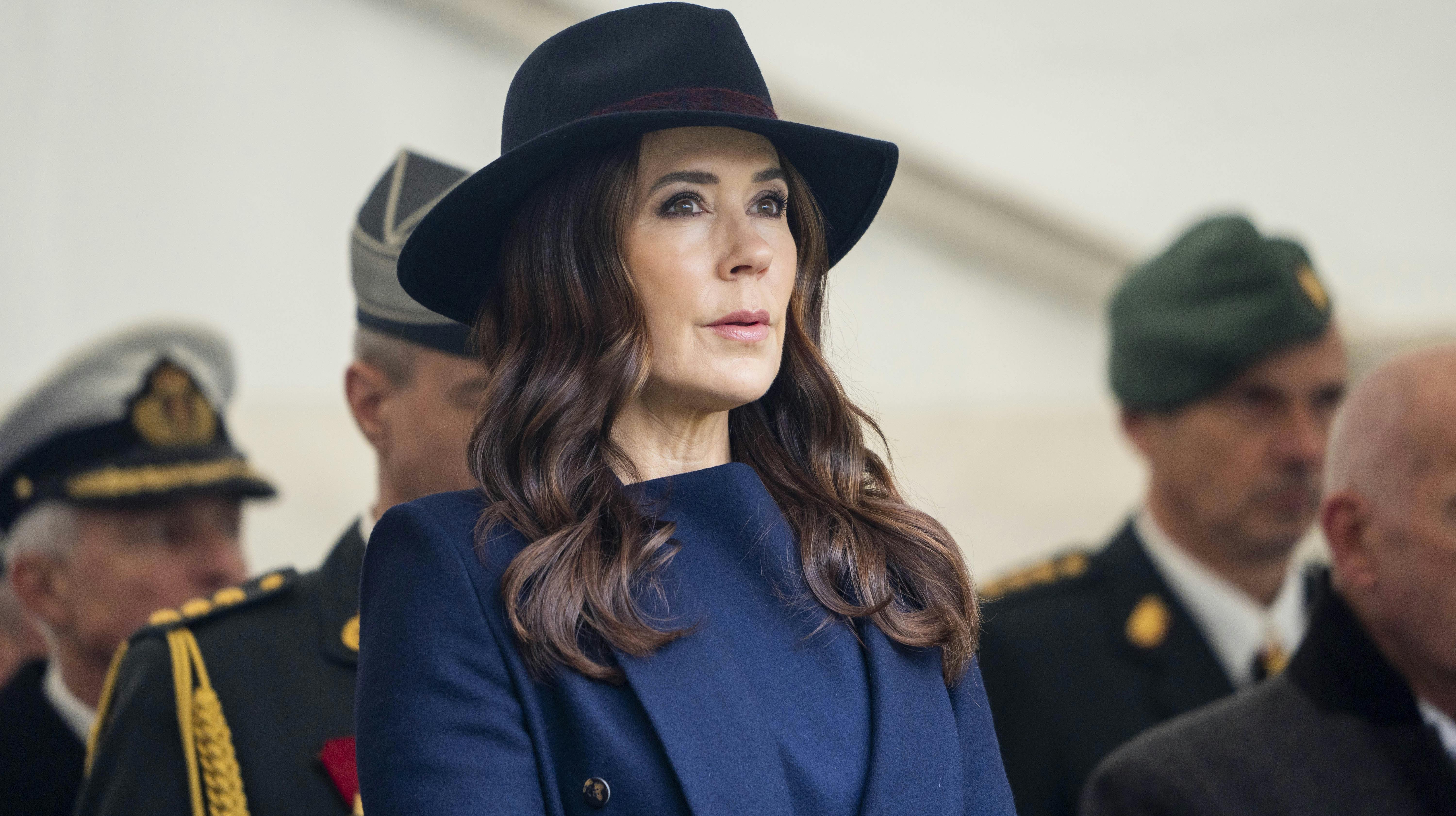 Dronning Mary skal blandt andet sætte to dådyr fri i det nye område.