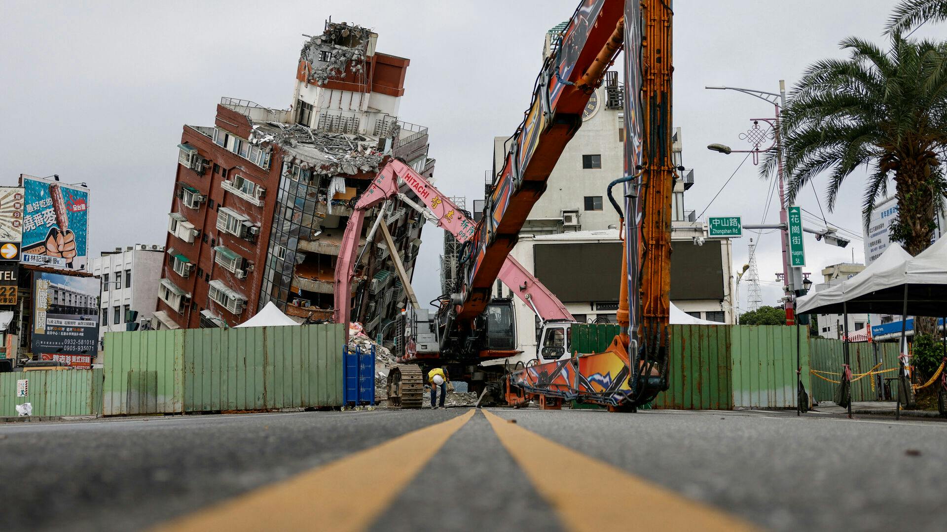 Det er uvist, om skaderne er lige så voldsomme, som da Taiwan tidligere på måneden (billedet, red.) blev ramt af et voldsomt jordskælv.