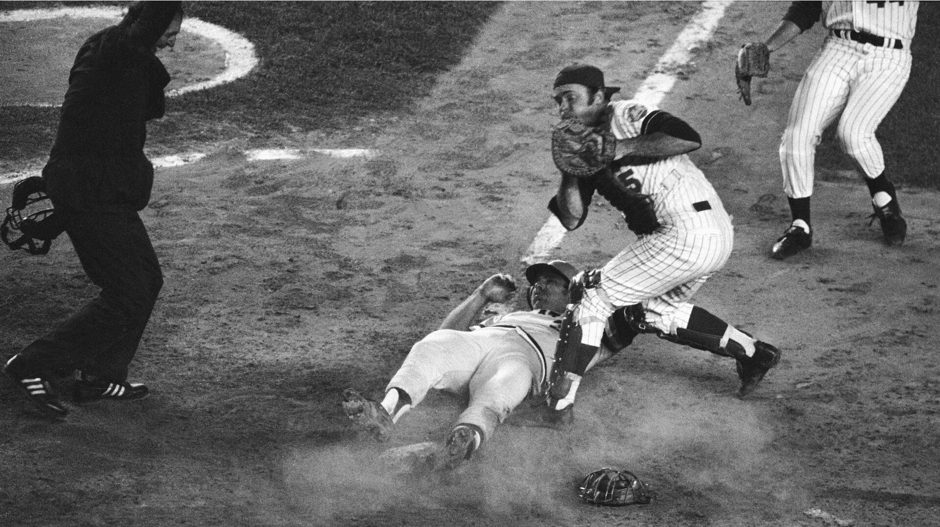 Det var i rollen her, at Jerry Grote (stående med handsken, red) blev berømt.