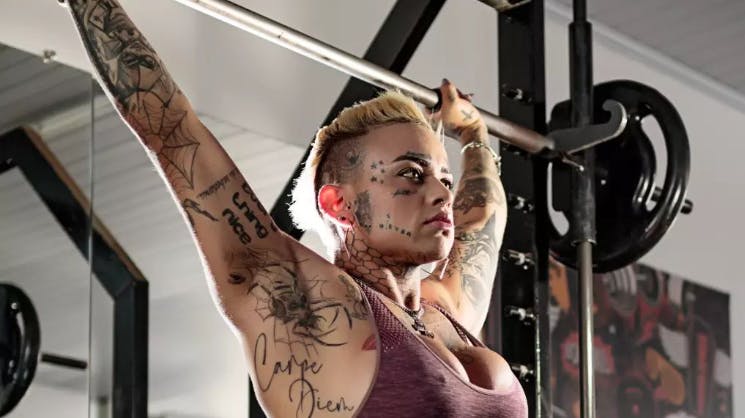 Bodybuilderens følgere er i sorg over nyheden. 