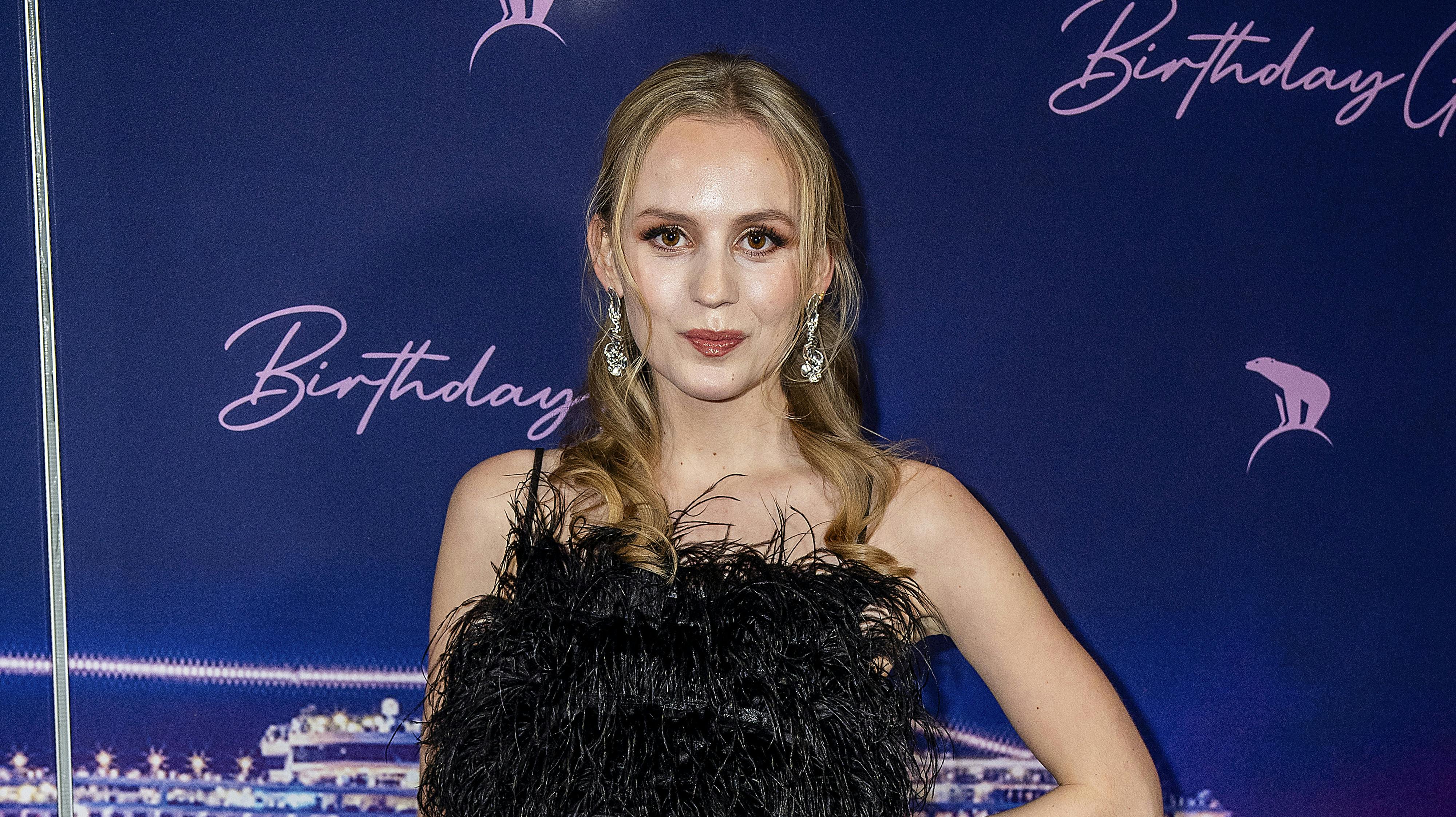 Kærligheden blomster for Flora Ofelia.