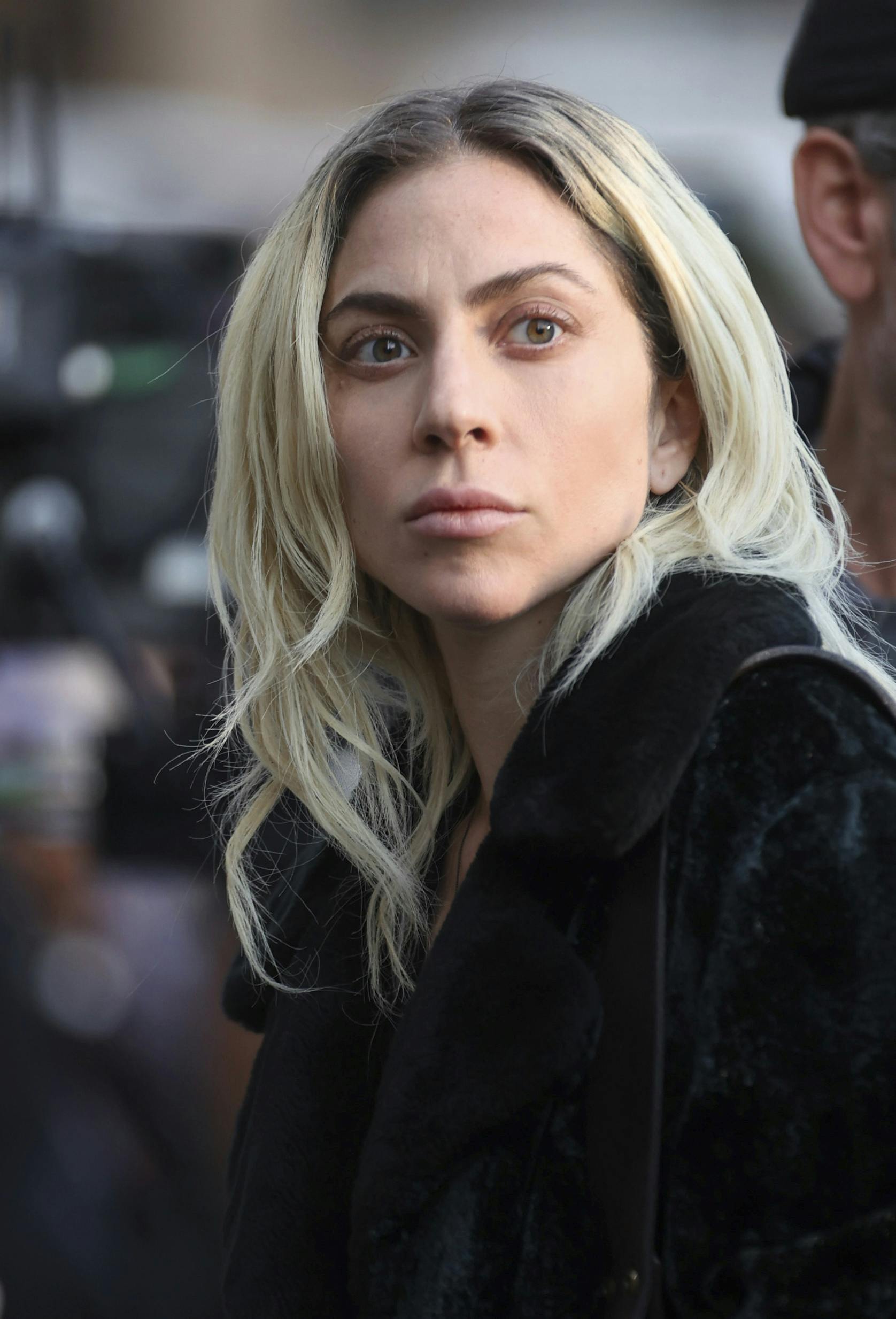 Lady Gaga under indspilningerne til "Joker: Folie Au' Deux" som foregik i New York City i april sidste år. 