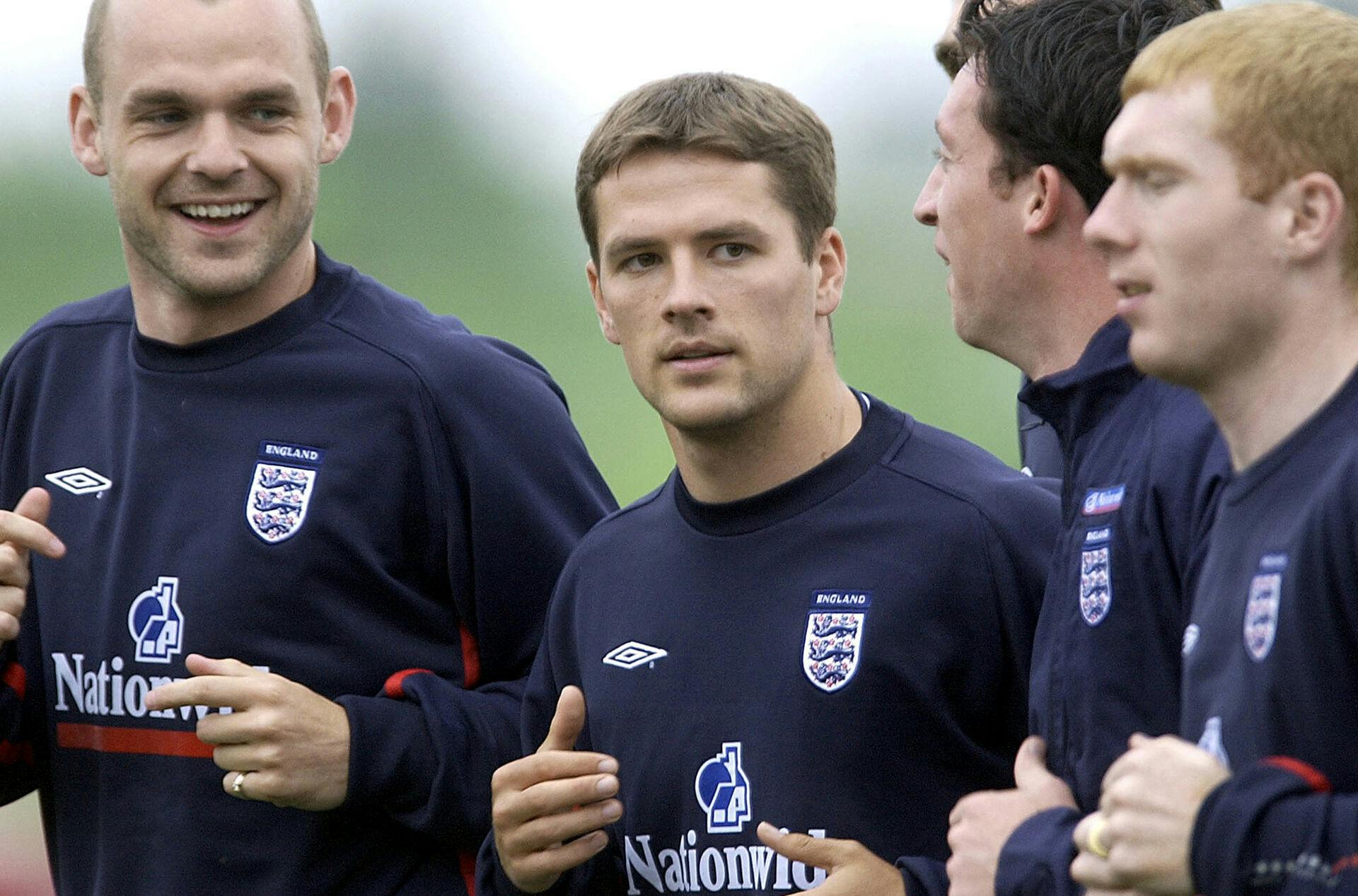 Danny Murphy (tv) fik ni landskampe for det engelske landshold. Her i selskab med Michael Owen, Robbie Fowler og Paul Scholes i 2002. 