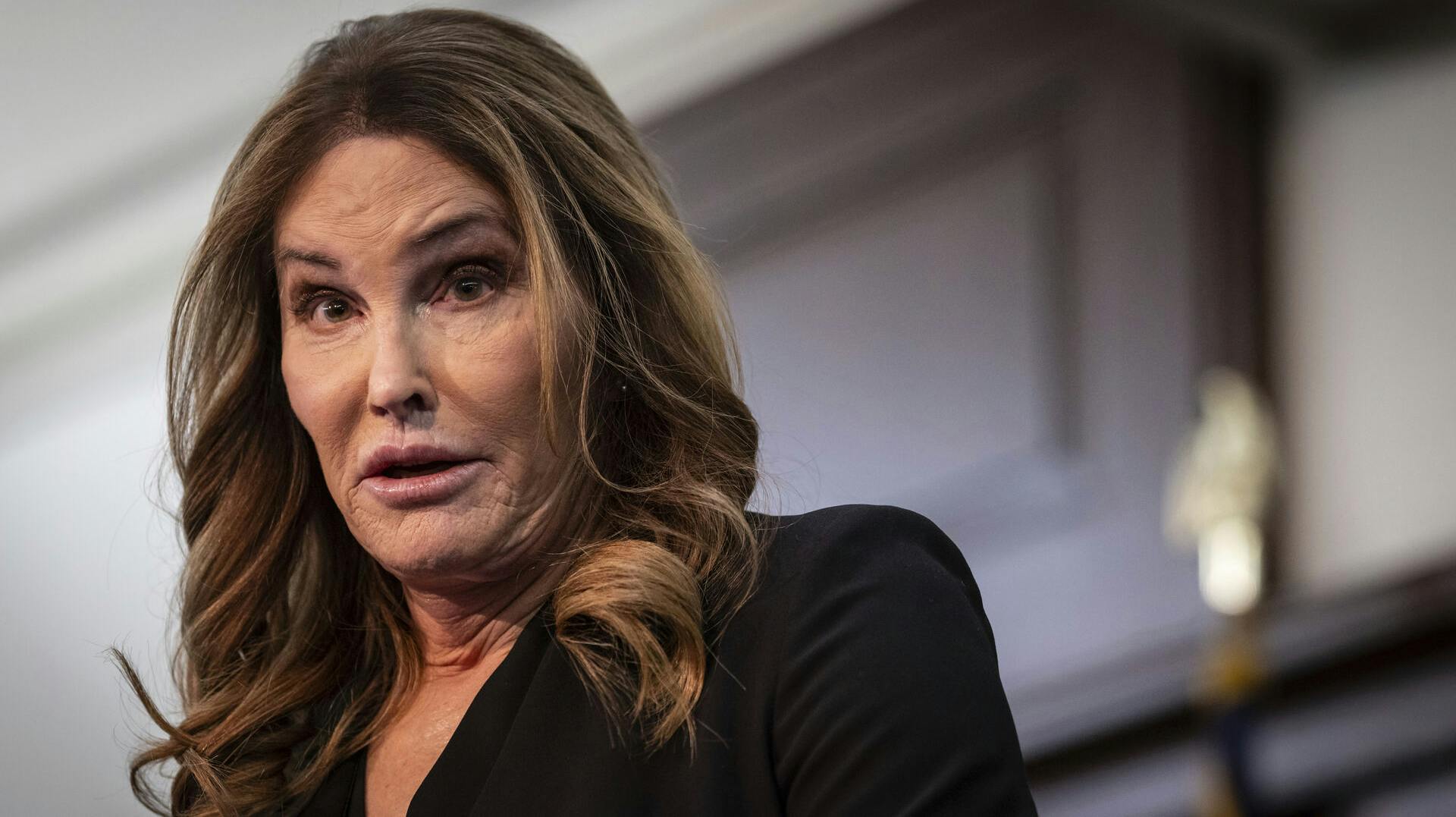 Caitlyn Jenner har ikke mange pæne ord at sige om den afdøde og tidligere amerikanske fodboldspiller.