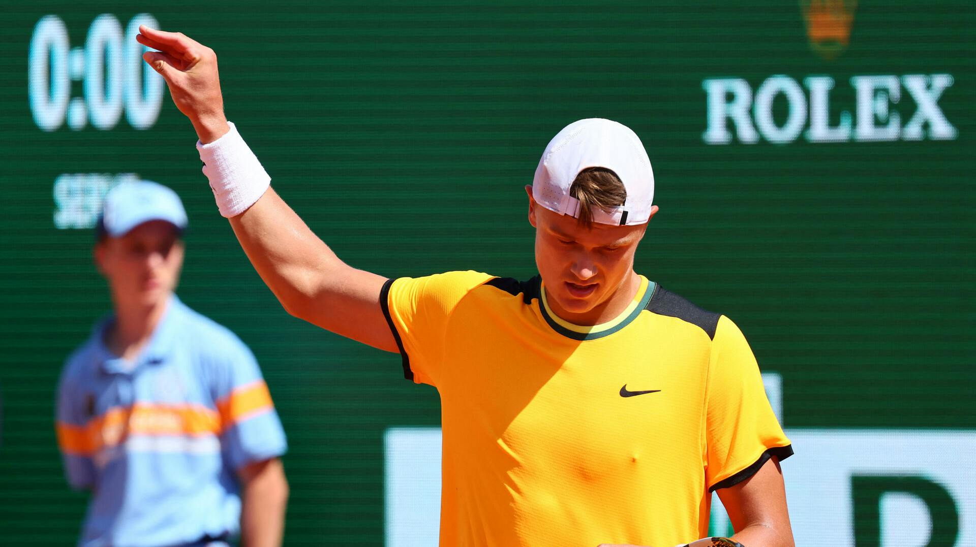 Tennis - ATP Masters 1000 - Monte Carlo Masters - Monte Carlo Country Club, Roquebrune-Cap-Martin, France - April 12, 2024 Denmark's Holger Rune reacts during his quarter final match against Italy's Jannik Sinner REUTERS/Denis Balibouse