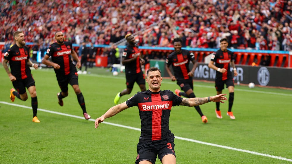 Granit Xhaka scorede til 2-0 i Leverkusens sejr over Werder Bremen.