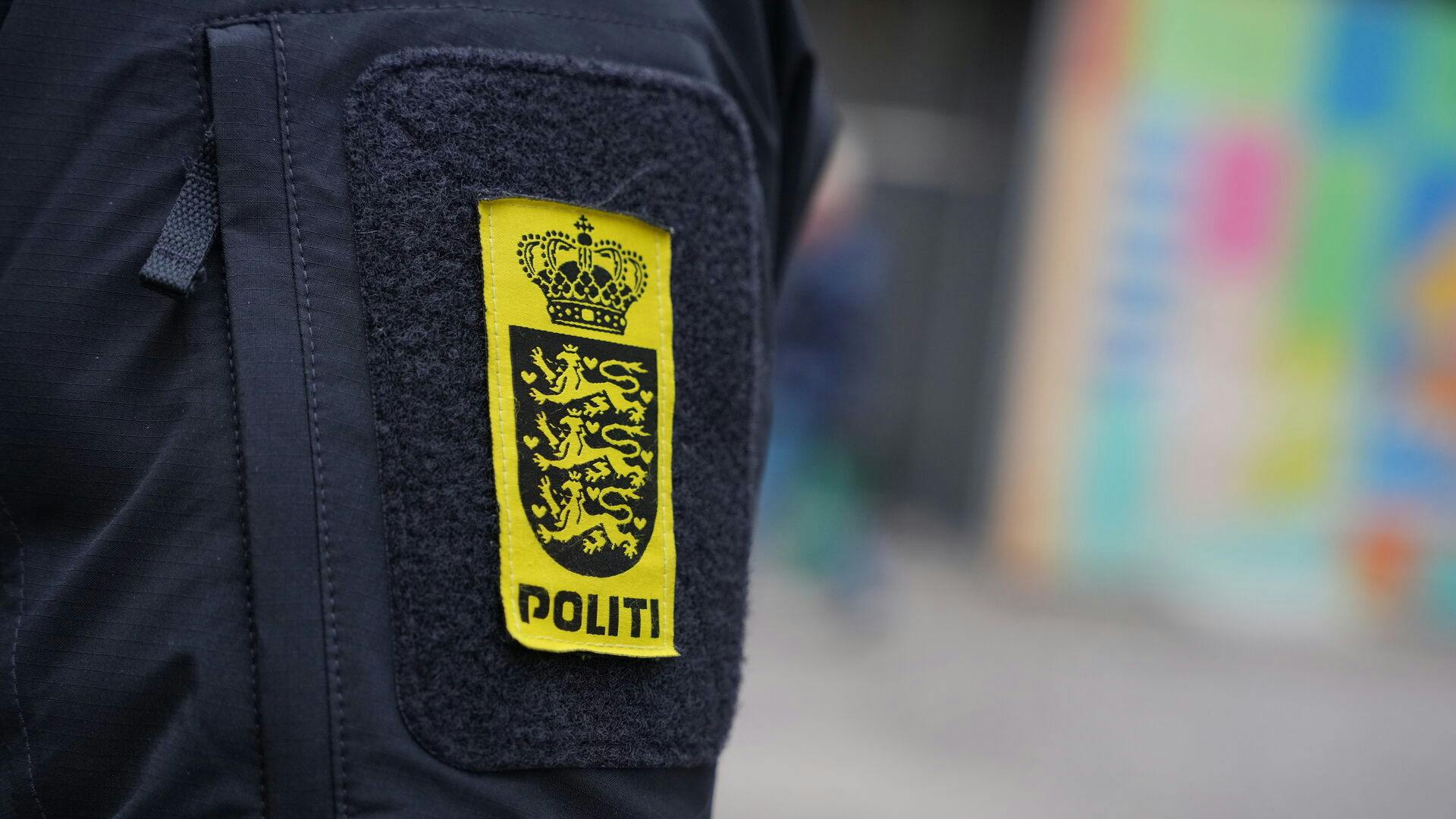 Politi i gaderne i København, torsdag den 14. december 2023. Her er det foran Synagogen i Krystalgade.