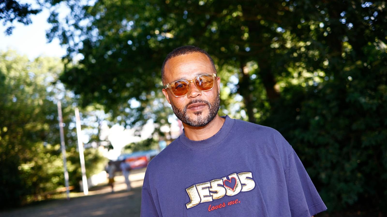 Det er nok hverken Jesus eller Gud, der har grebet ind - men bare sund fornuft - i sagen om Remees natklub.