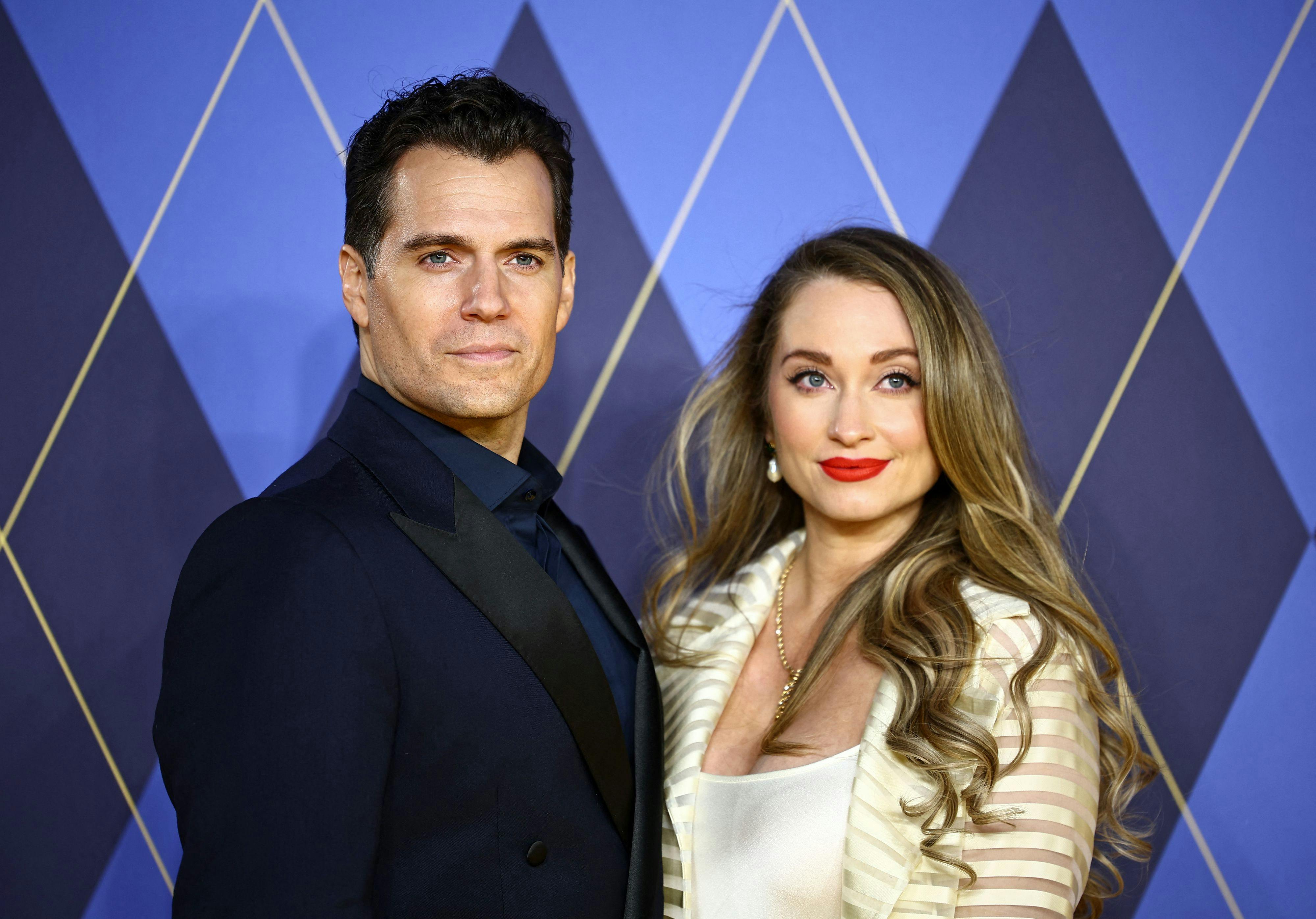 Henry Cavill og Natalie Viscuso har officielt dannet par siden 2021.