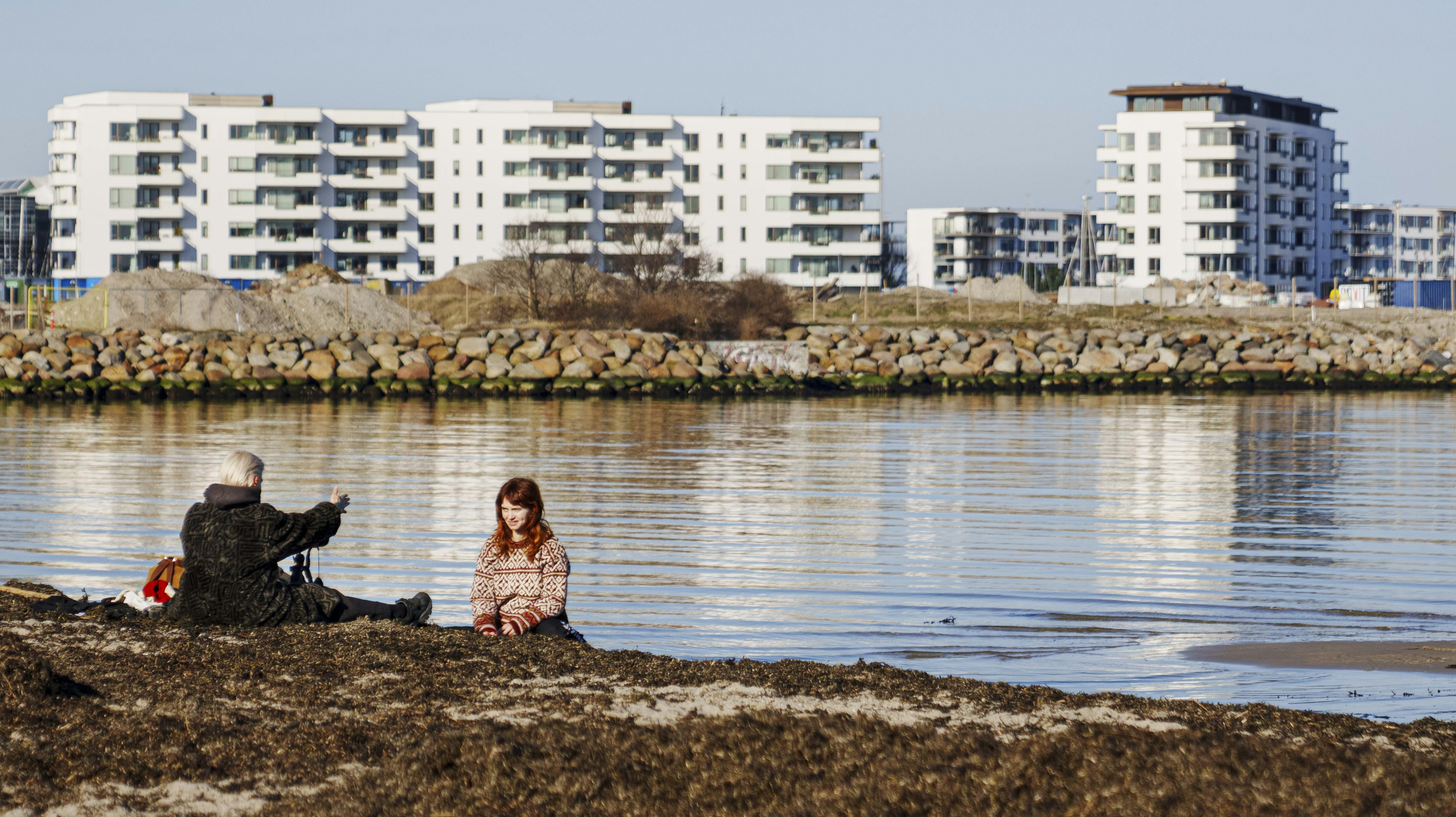 Lørdagens temperaturer vil ligge mellem 5 og 10 grader. 