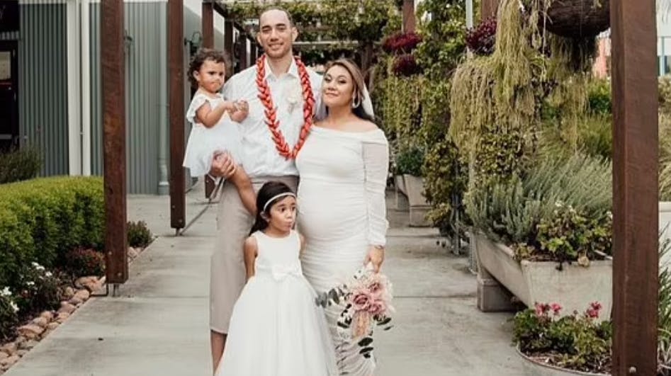 Højgravide Margaret Tongiatama, 38, havde termin 11. april – men af uforklarlige årsager døde hun den dag. Hun efterlader sig ægtemand og to døtre. 