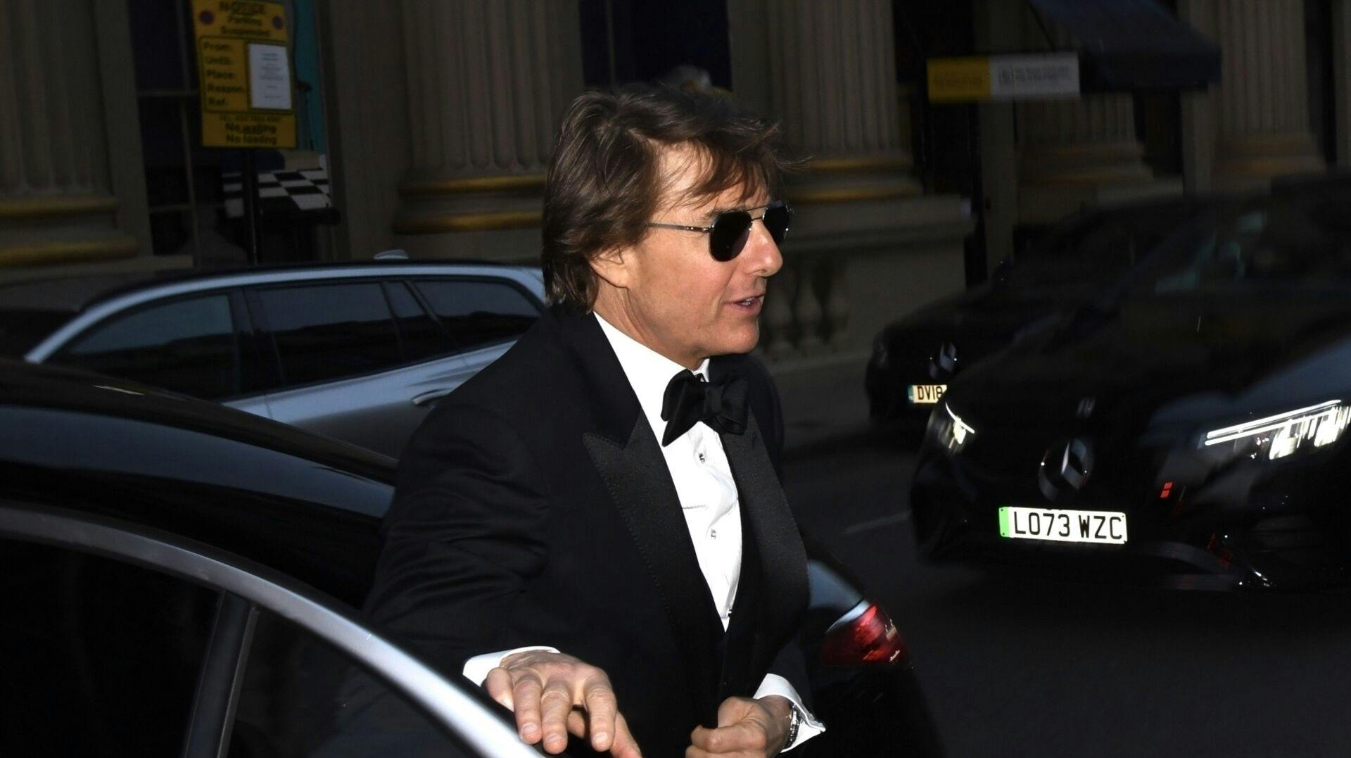 Tom Cruise var blot en af de megakendte, som mødte op til den våde fest for nu 50-årige Victoria Beckham.