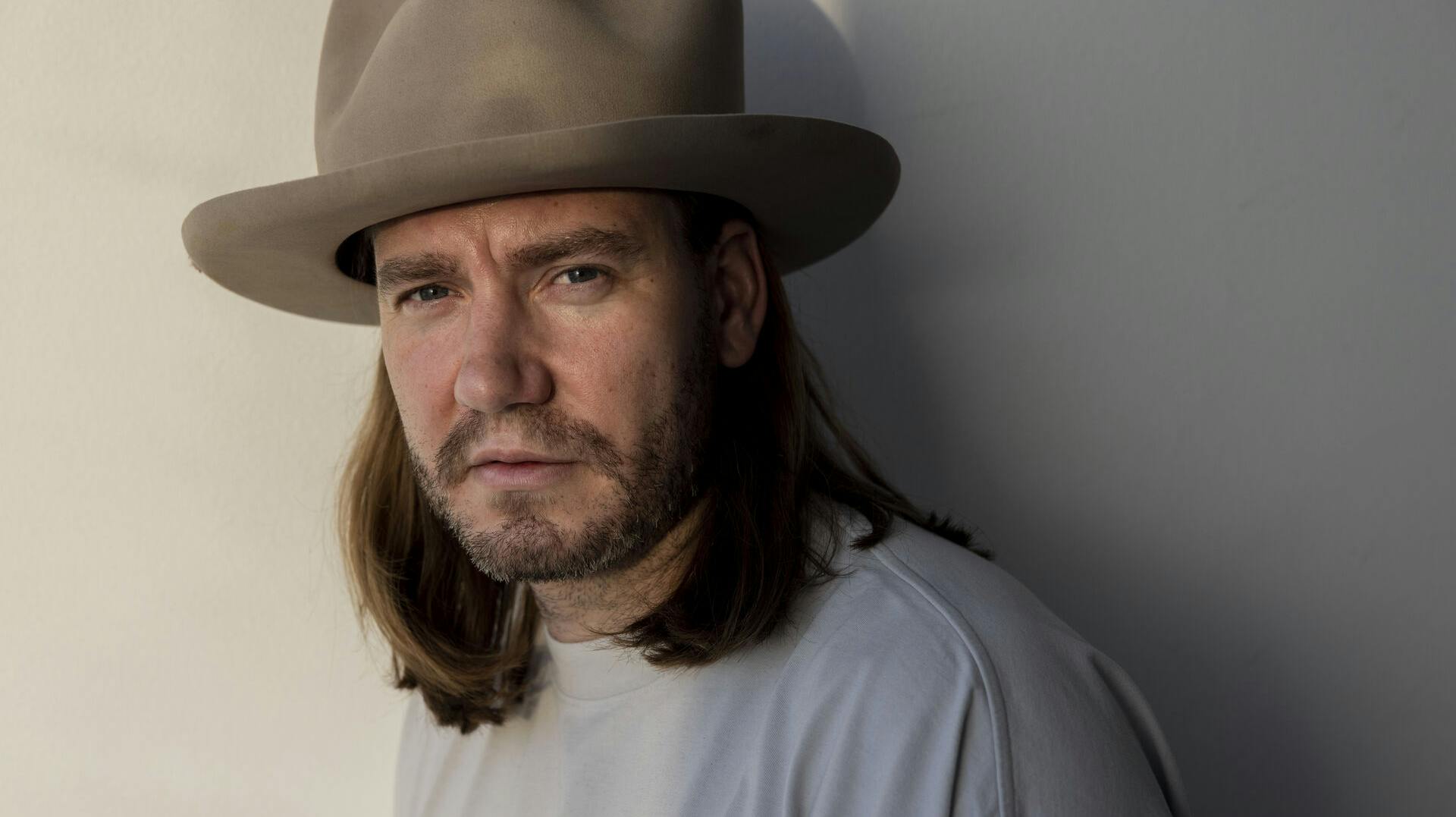 Nicklas Bendtner bliver hængt en smule ud i ny bog. 