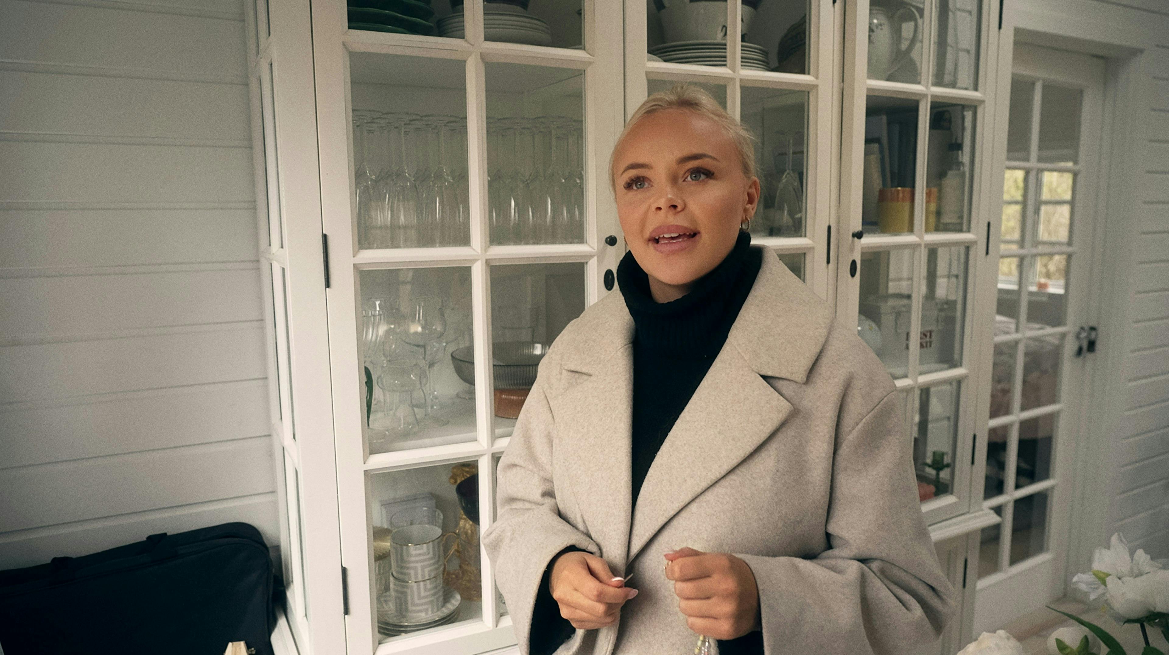 I det seneste afsnit af "Diamantfamilien – fanget i Dubai" bliver Elvira Pitzners grænser stærkt overskredet af mor Katerina.