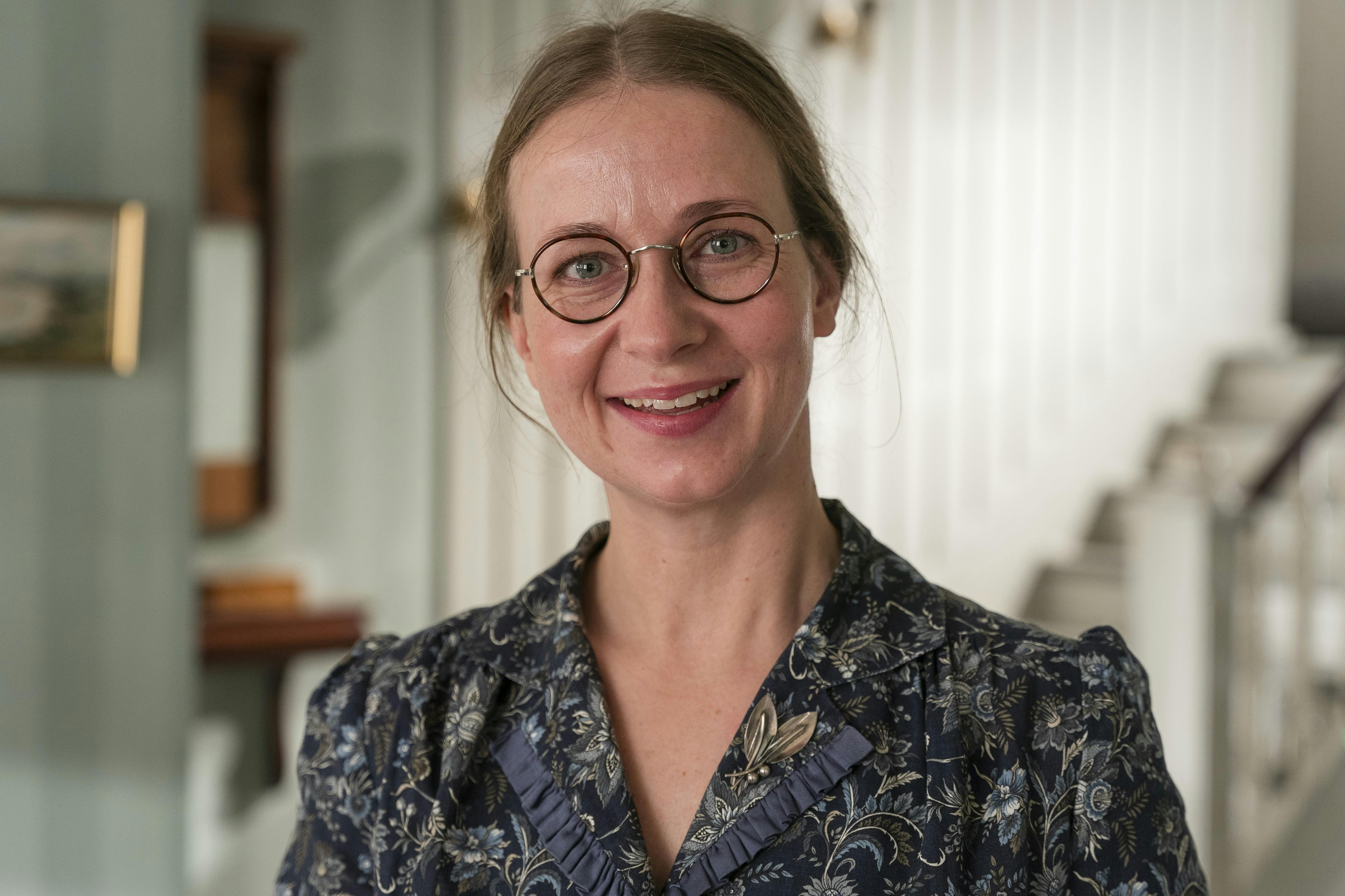 Ulla Vejby, 39, spiller Edith.