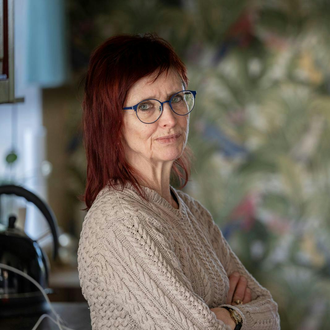 Vintermåneder med få job og travlhed hos venner og familie slog Sussi Nielsen, 68, ud af kurs: – Det var ikke tanken om de manglende indtægter, men snarere en form for ensomhed, fortæller musikeren, der elsker at stå på scenen og være ude blandt folk.