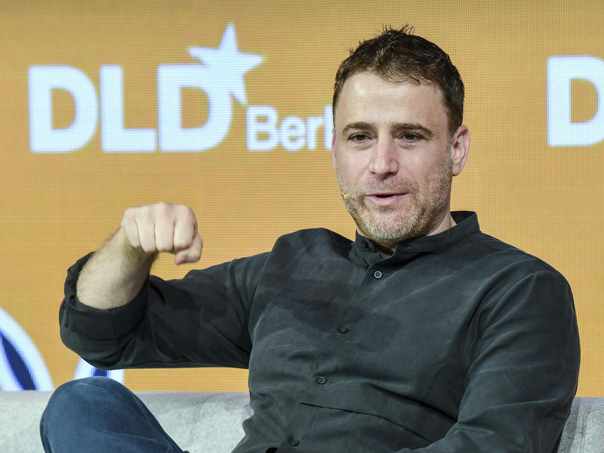 Stewart Butterfield takker myndighederne for, at hans 16-årige teenager er hjemme igen.