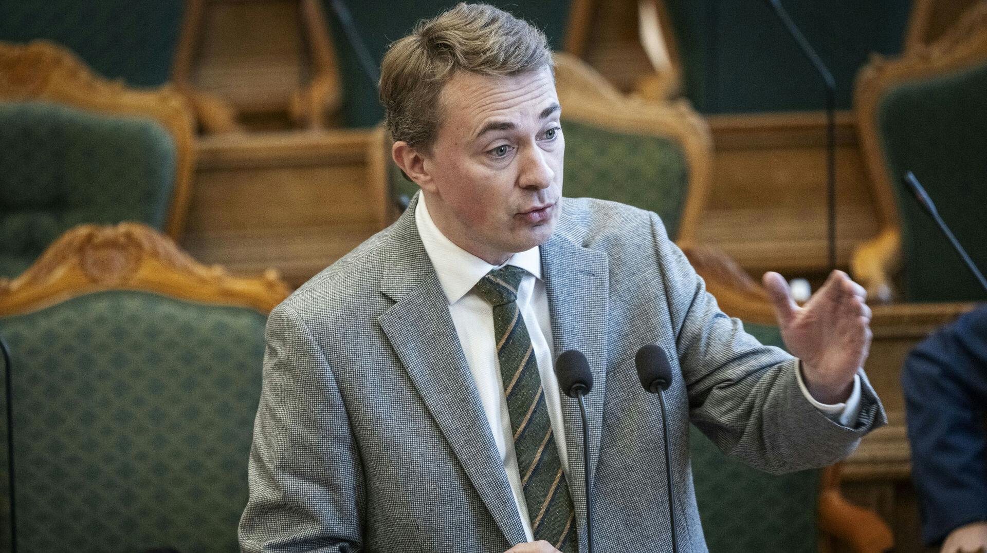 Morten Messerschmidt(DF). Møde i Folketingssalen på Christiansborg med statsministerens spørgetime tirsdag den 28. november 2023.