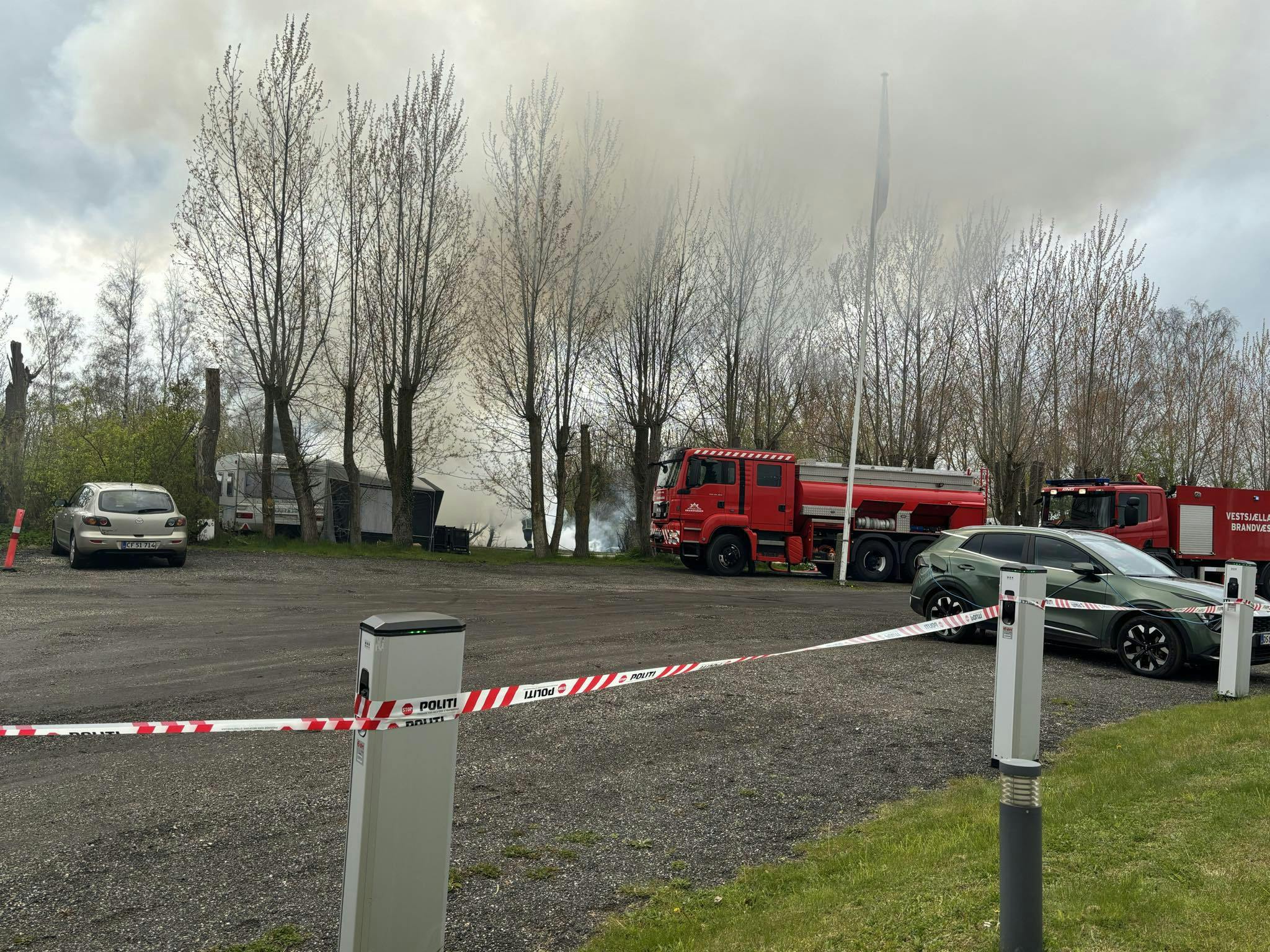 Der var massiv røgudvikling i forbindelse med branden, der fandt sted lørdag på en campingsplads i Vig.