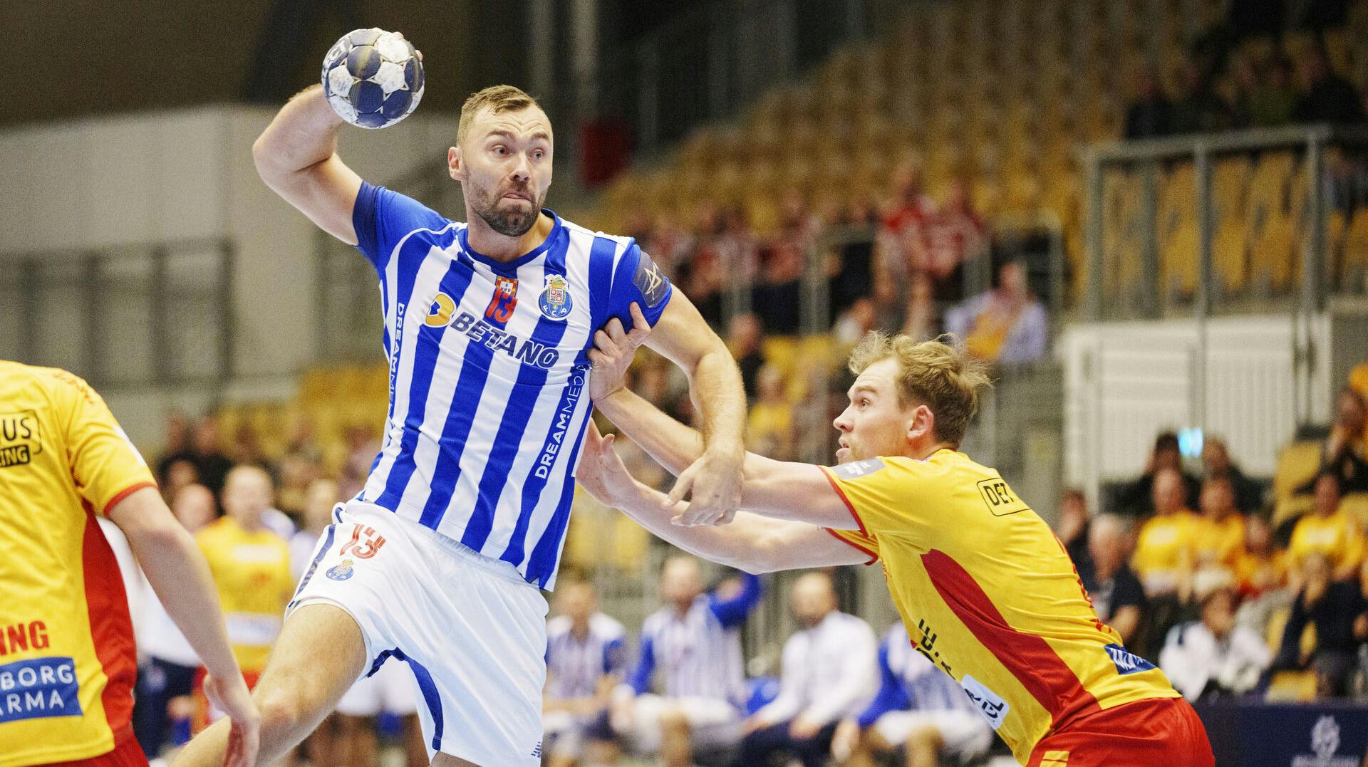 Nikolaj Læsø skifter portugisiske FC Porto ud med danske BSH til sommer. 