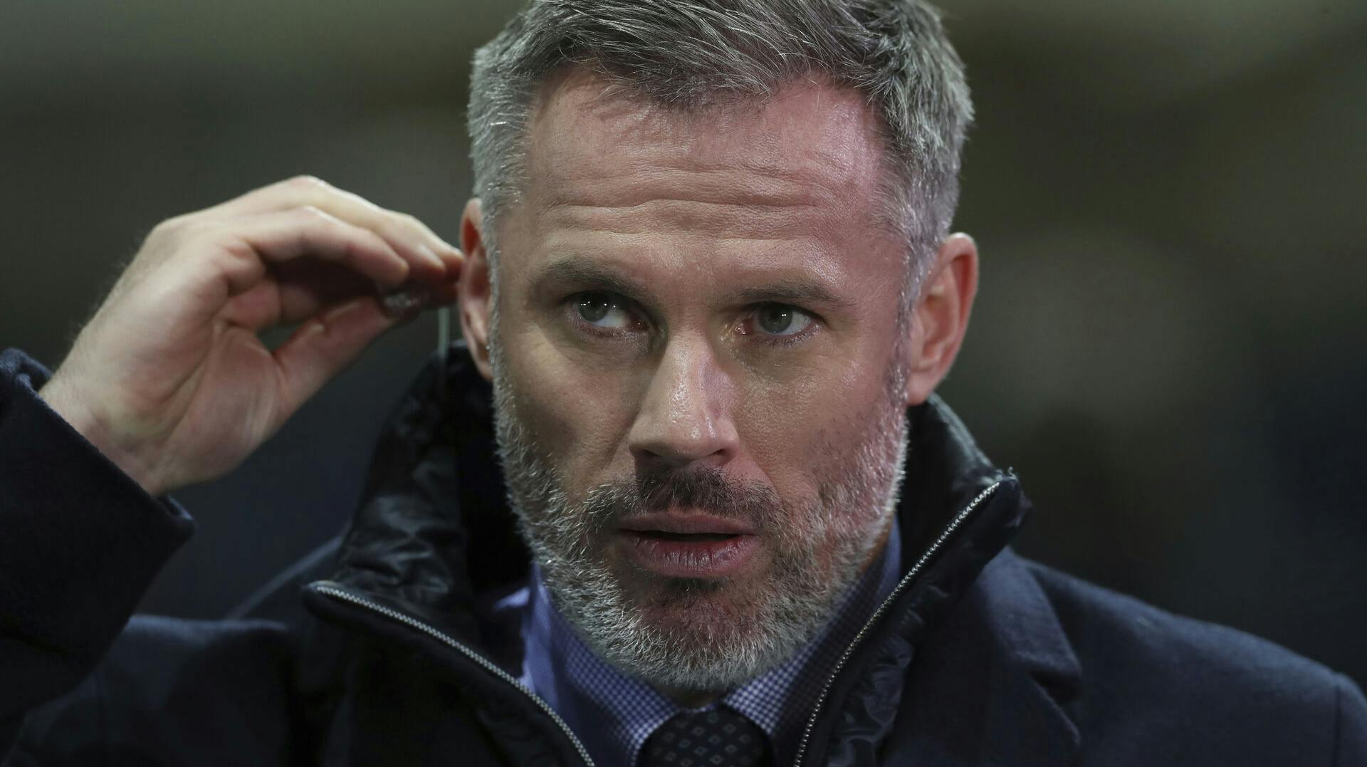Jamie Carragher nød stemningen på stemningstribunen i Dortmund - med dertilhørende forfriskninger. 