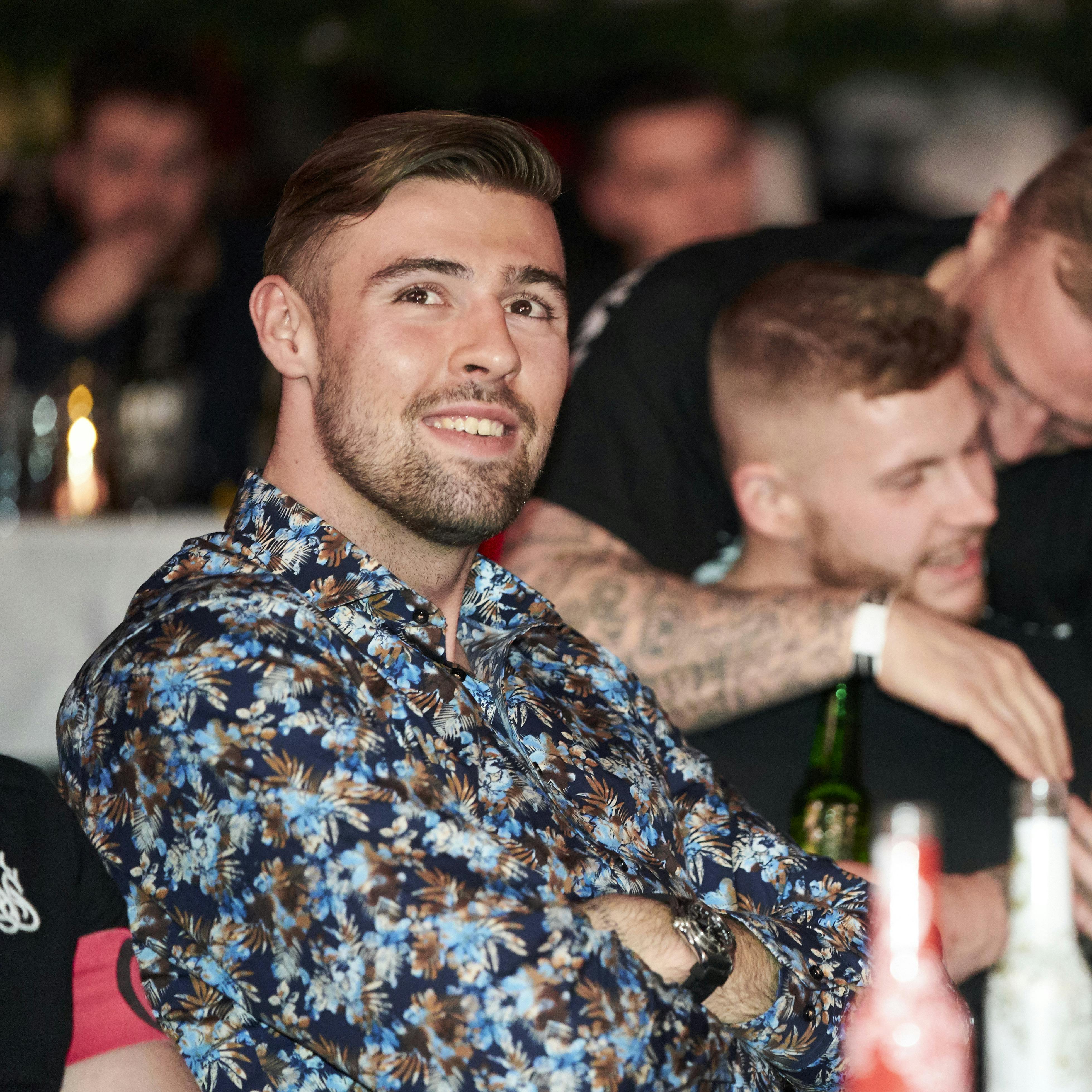 Der er premierefest på Paradise Hotel.Sted: Cirkusbygningen Tid: Rød løber starter klokken 19.00 (Festen slutter klokken SH/Foto/Emil Minana/Paradise Hotel-premiereWhen: Tuesday, 17 December 2019 at 18.00 to Wednesday, 18 December 2019 at 00.00.Location: Tilkommer22.00)Jour: Emil Minana(4094 3645) Journalist: Emil Minana 40943645 og NiklasFotograf: Søren Jul Lamberth/Aller Foto & Video