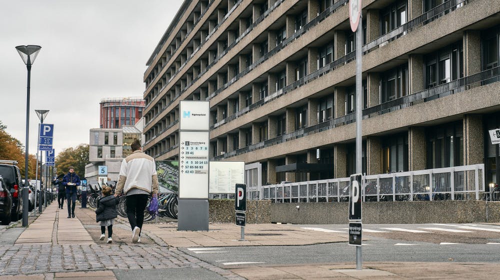 21 patienter og en ansat er siden 2017 blevet inficeret med skimmelsvamp på Rigshospitalet. Otte af patienterne er kræftsyge børn. (Arkivfoto). 