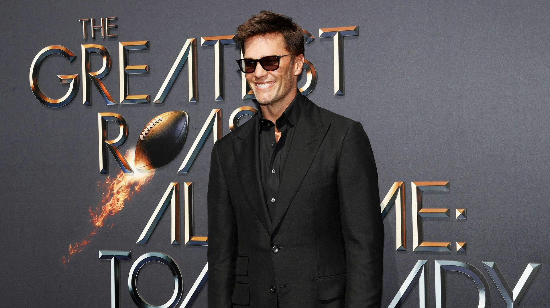 Tom Brady på den røde Netflix-løber søndag i Californien. 
