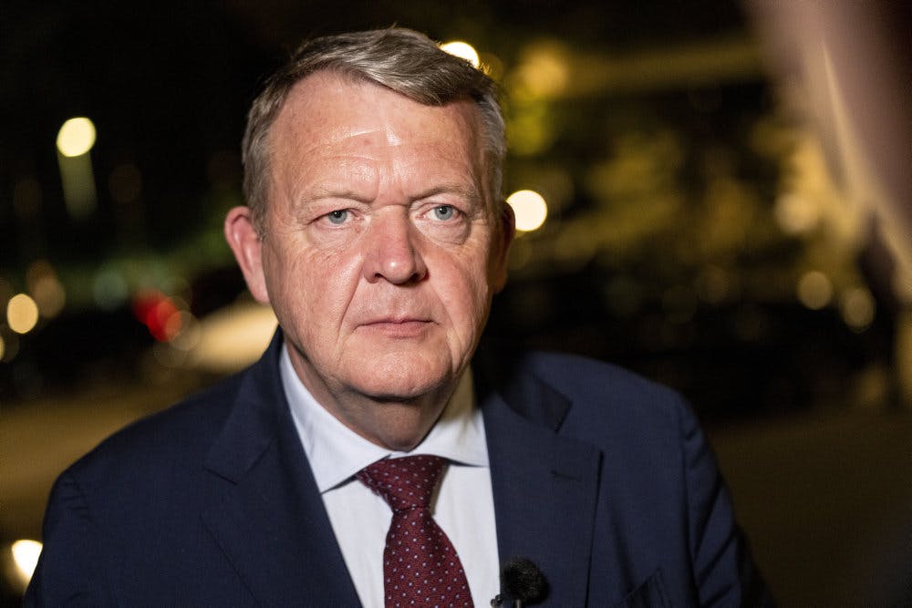 Det er formentlig den politiske leder for Moderaterne og udenrigsminister, Lars Løkke Rasmussen, som har valgt, at Caroline Stage Olsen skal være minister.