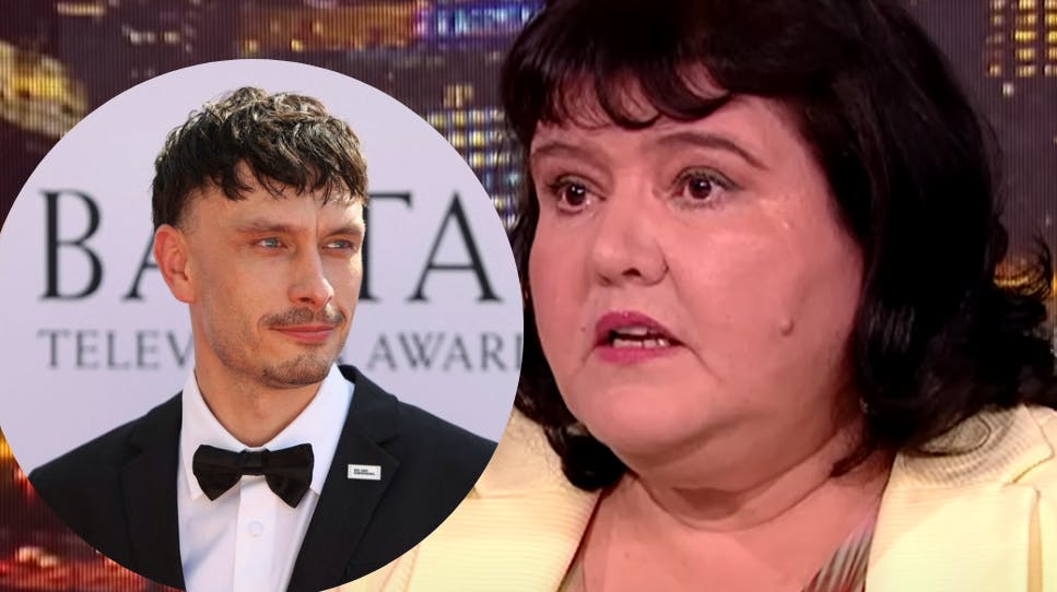 Martha Fiona Harvey er 57 år gammel og - ifølge hende selv - uddannet advokat.
