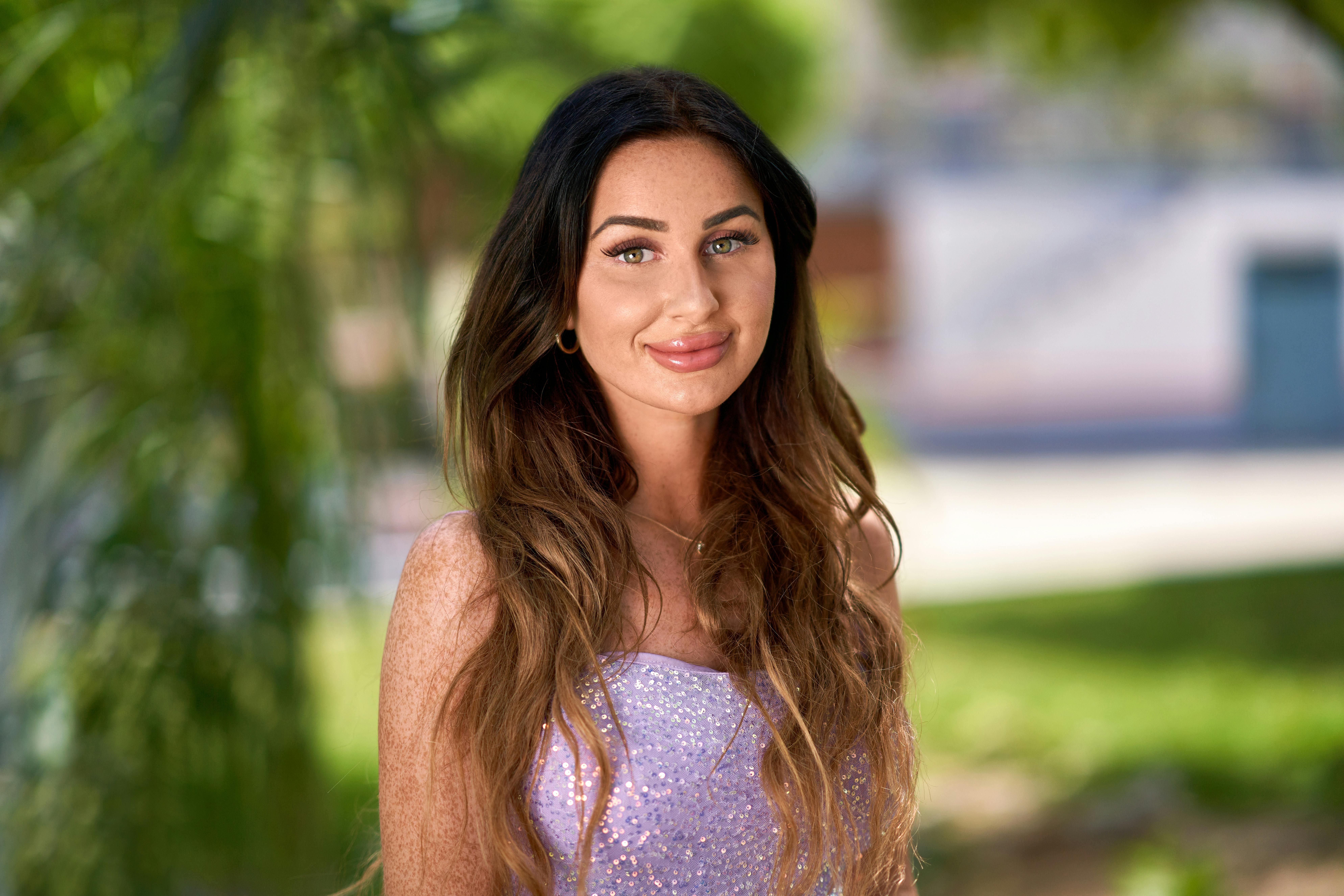 Hun blev en kvart million rigere efter "Paradise Hotel" sæson 19. Nu er det helt officielt, at Vivi Bach vender tilbage i sæson 20.