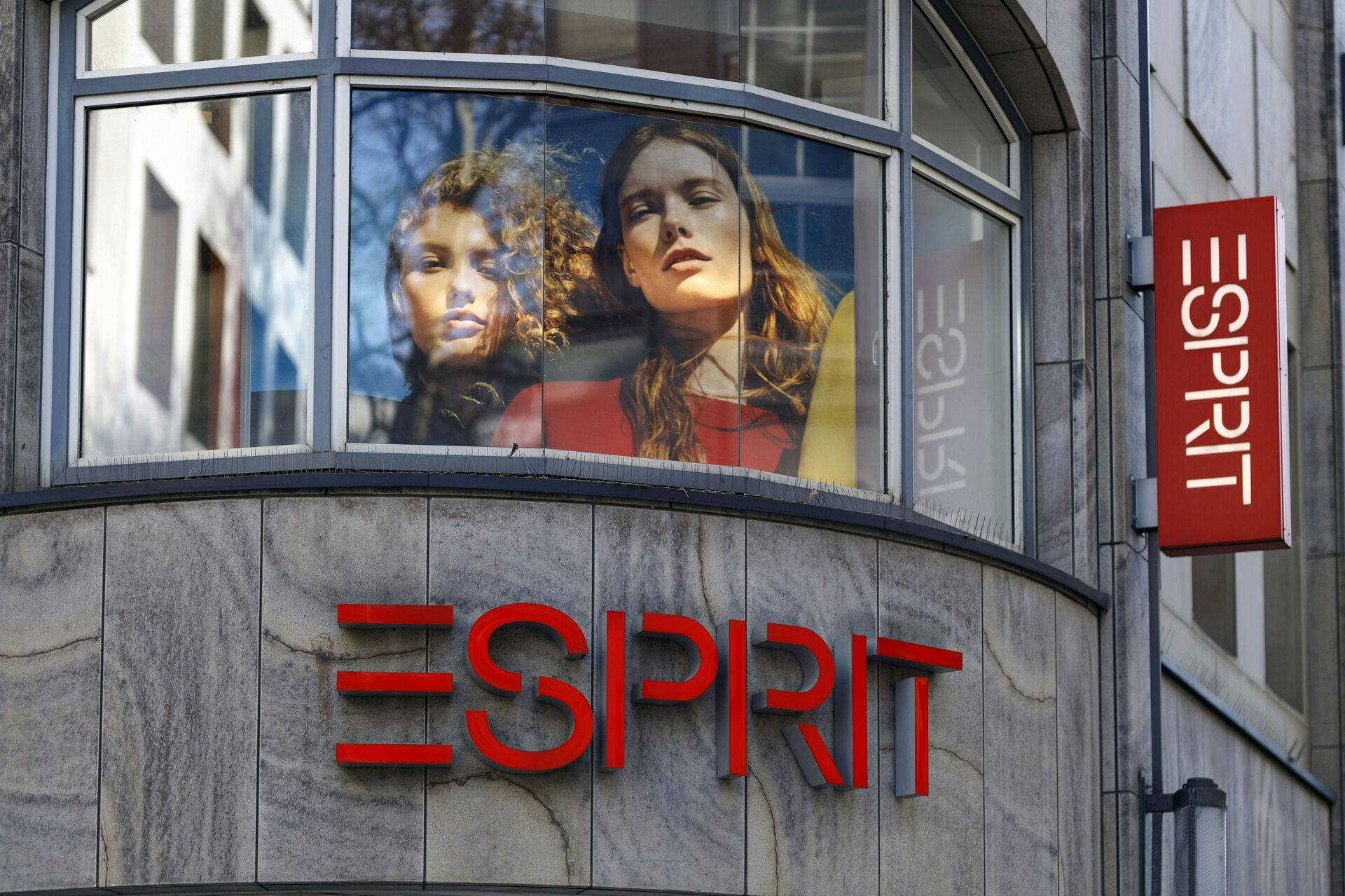 A branch of the Esprit fashion group, which wants to use the protective shield procedure because of the corona crisis. Koln, April 7th, 2020 | usage worldwide Photo by: Christoph Hardt/Geisler-Fotopres/picture-alliance/dpa/AP Images