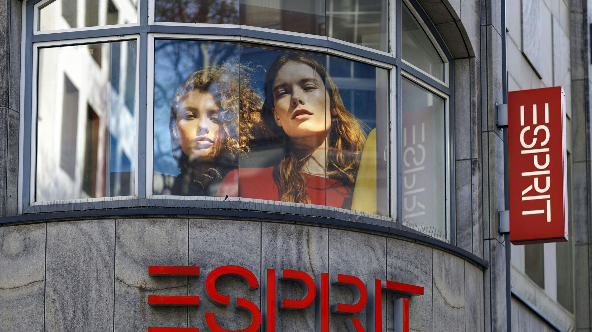 A branch of the Esprit fashion group, which wants to use the protective shield procedure because of the corona crisis. Koln, April 7th, 2020 | usage worldwide Photo by: Christoph Hardt/Geisler-Fotopres/picture-alliance/dpa/AP Images
