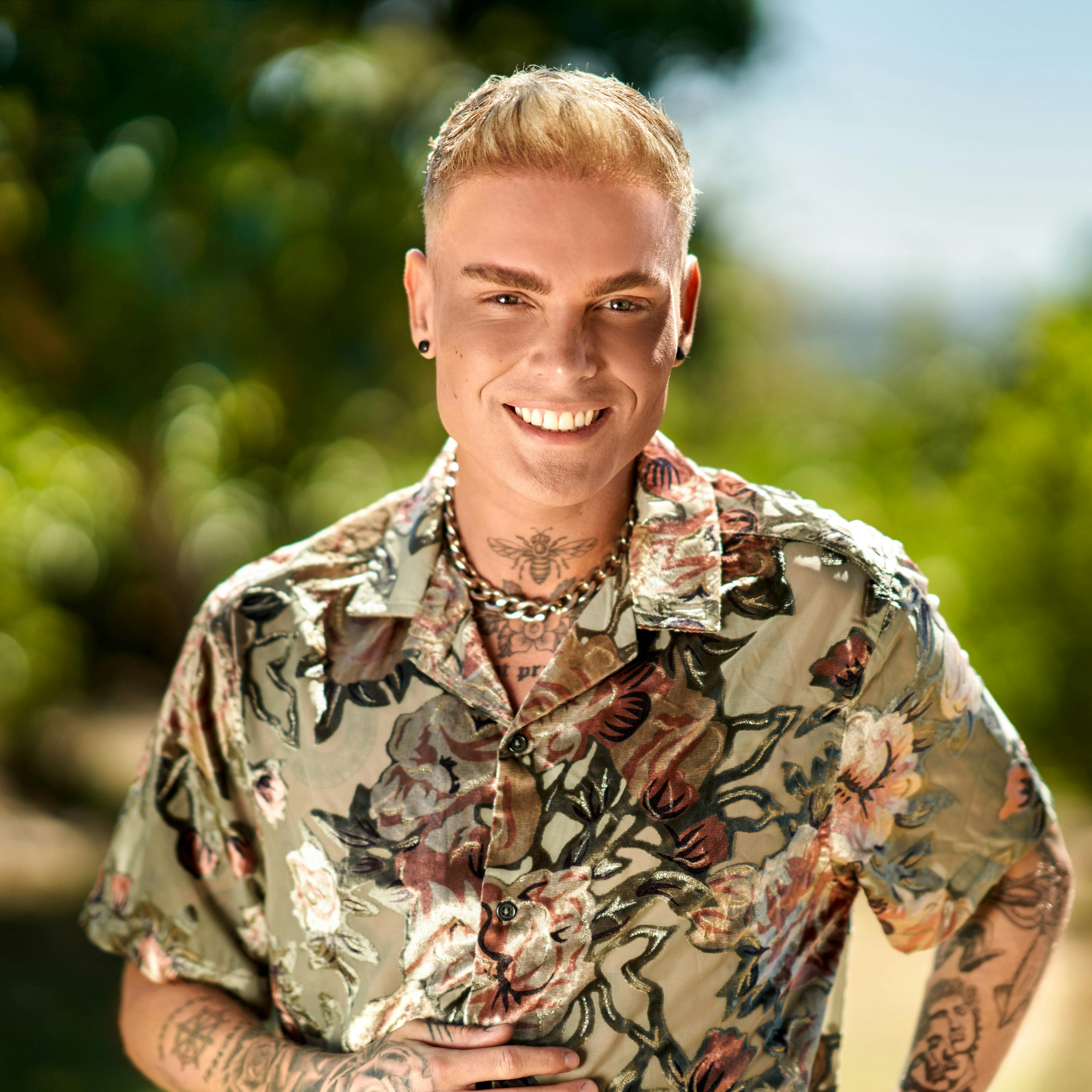 Daniel Guldberg er en del af startcastet i "Paradise Hotel" sæson 20.
