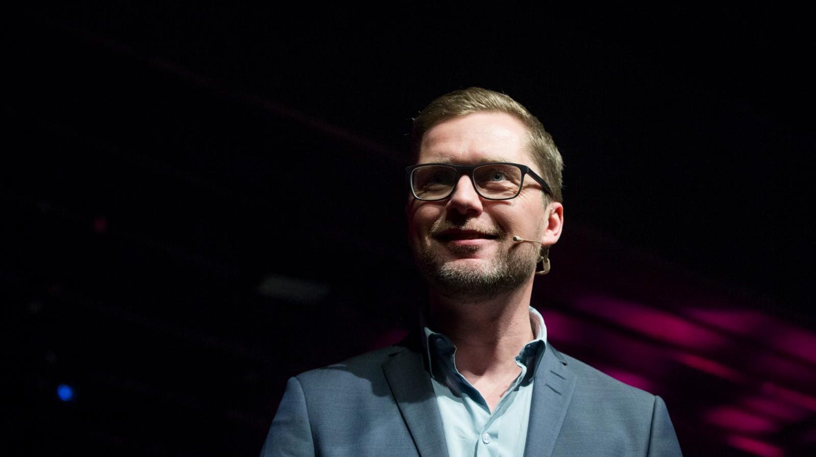 Mon ikke Lasse Rimmer får en vits eller to ud af sin kamp med Skat?