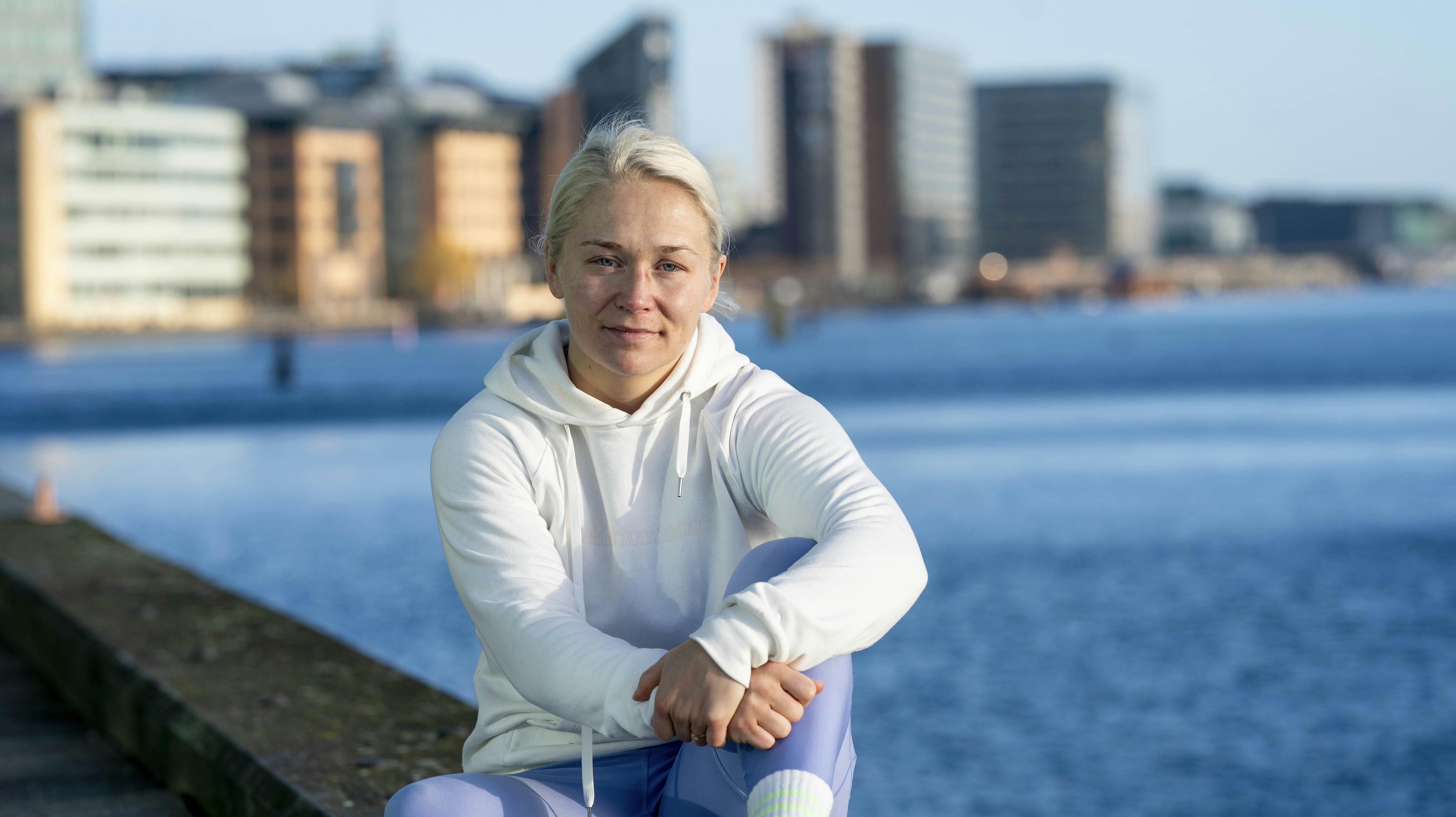 Dina Thorslund fortsætter alligevel karrieren.