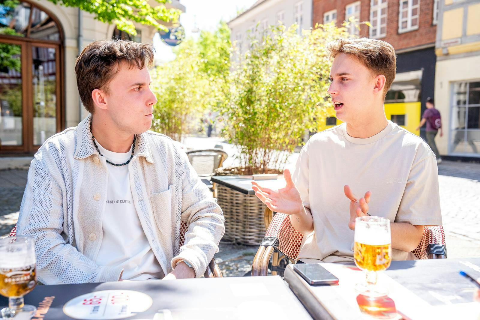 – Vi er ikke gode til at spille, men vi er gode til at underholde, forklarer de to ”Minecraft”-­idoler.