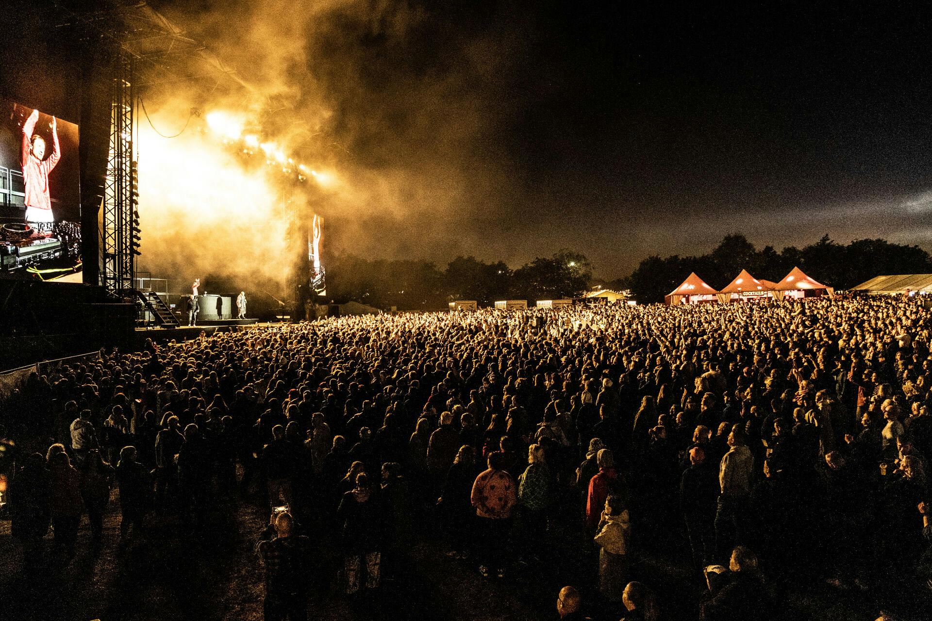 Suspekt lukkede Store Scene på Jelling Musikfestival i aftes.