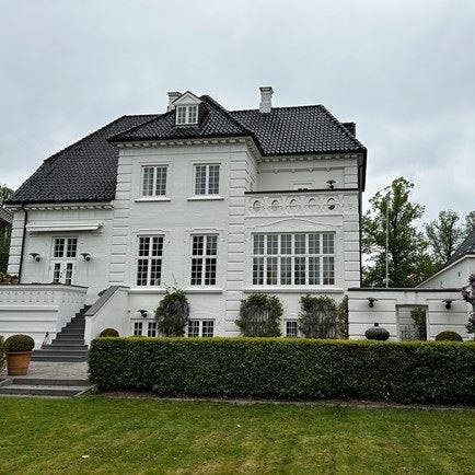 Her er huset, der kan blive dit.