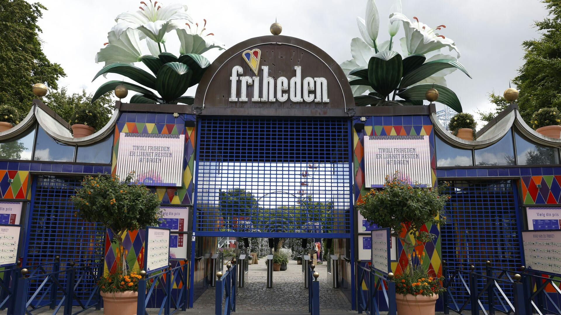 Tivoli Friheden er rømmet for besøgende torsdag den 14. juli 2022. Efter en ulykke i forlystelsen Cobraen er alle besøgende blevet bedt om at forlade parken