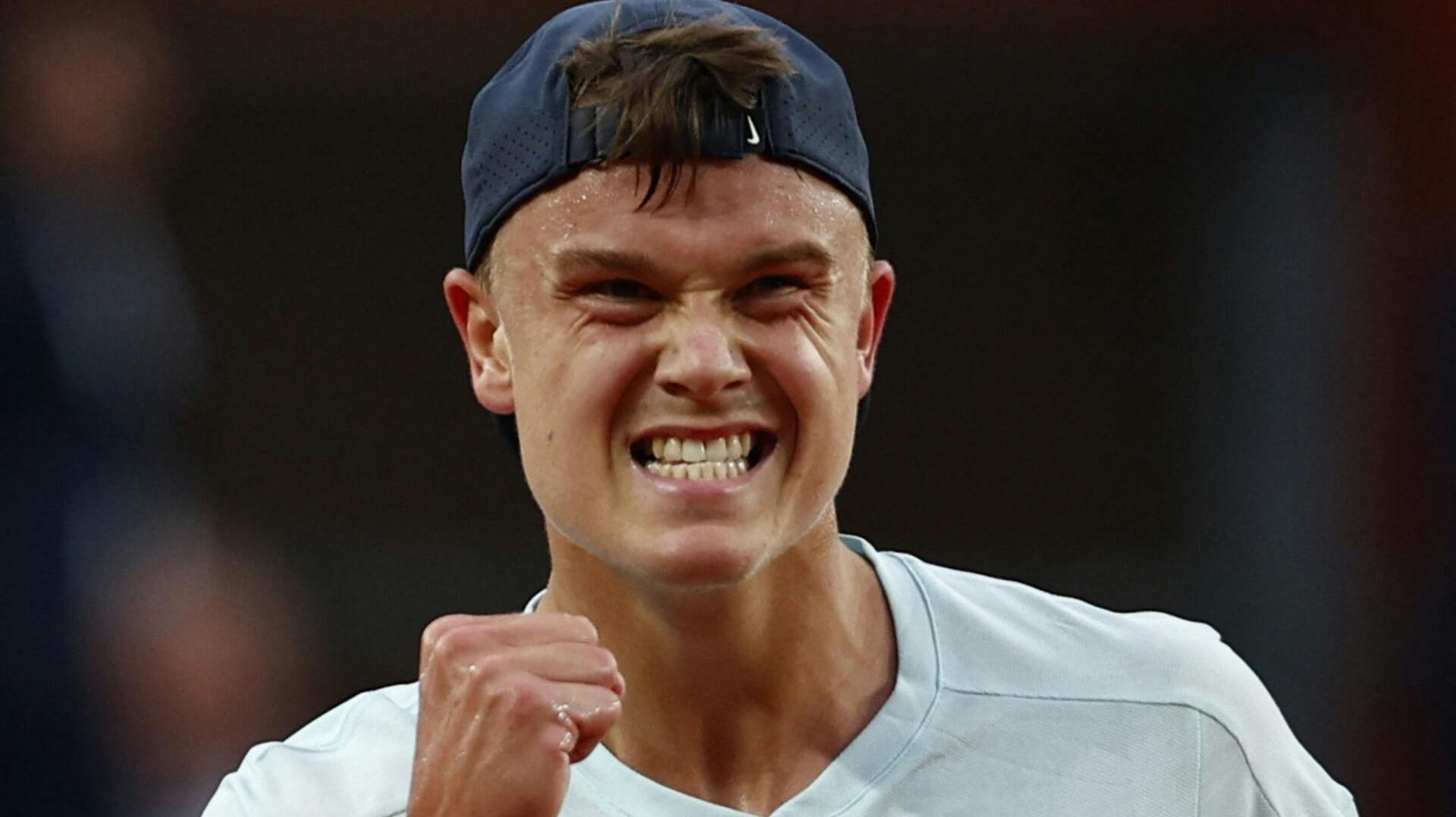 Holger Rune er videre ved French Open. 